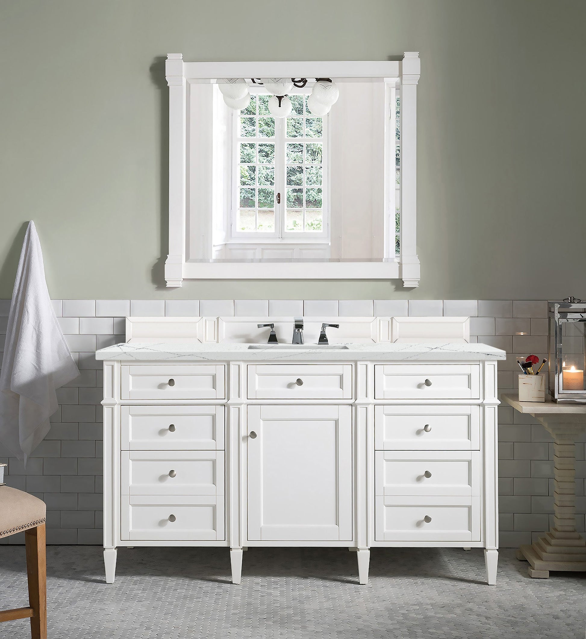 Bright White / Ethereal Noctis - 3 Faucet Holes