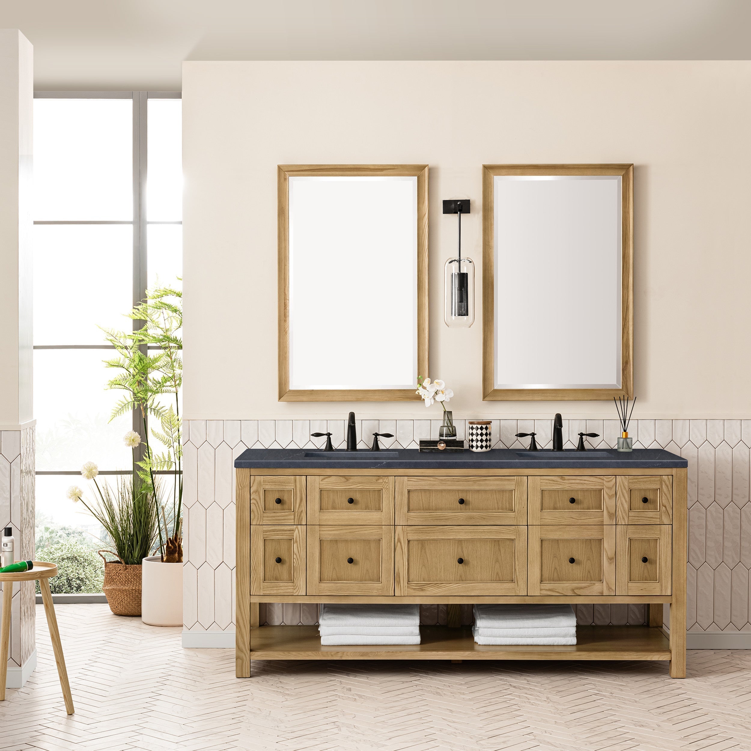 Light Natural Oak / Charcoal Soapstone - 3 Faucet Holes