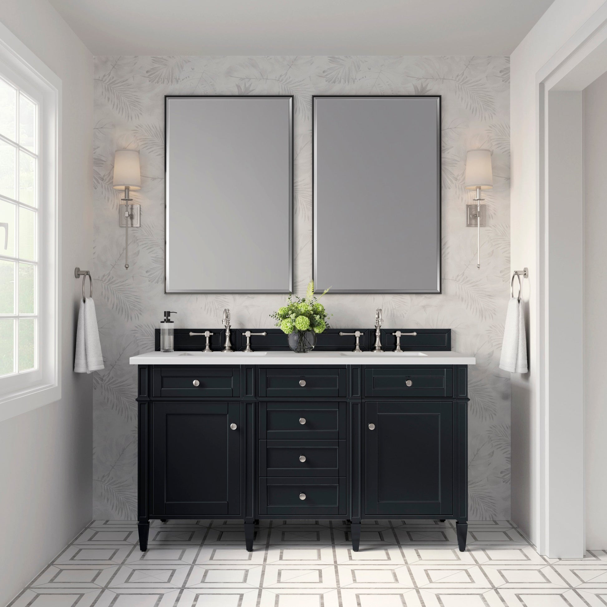 Black Onyx / White Zeus - 3 Faucet Holes