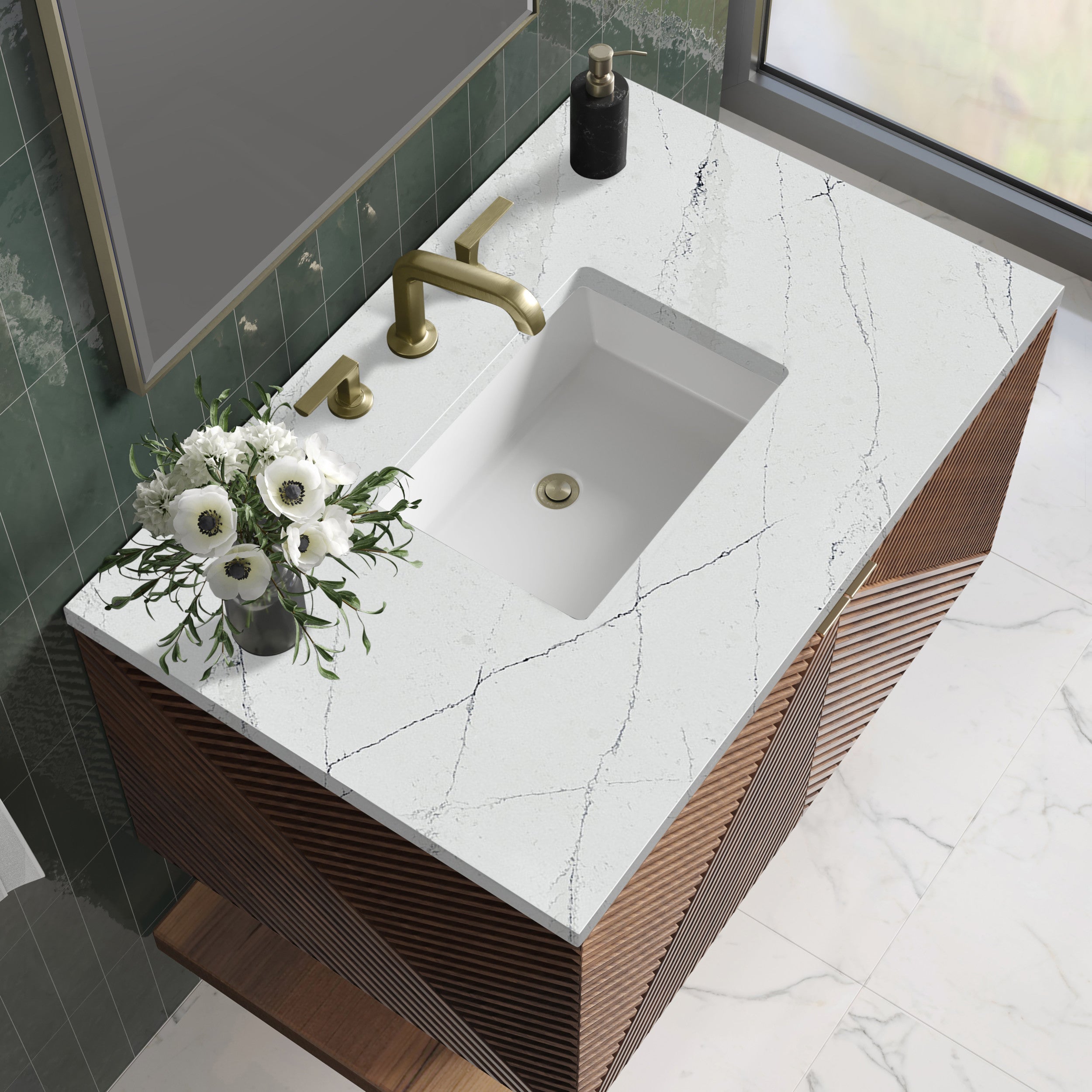 Chestnut / Ethereal Noctis - 3 Faucet Holes