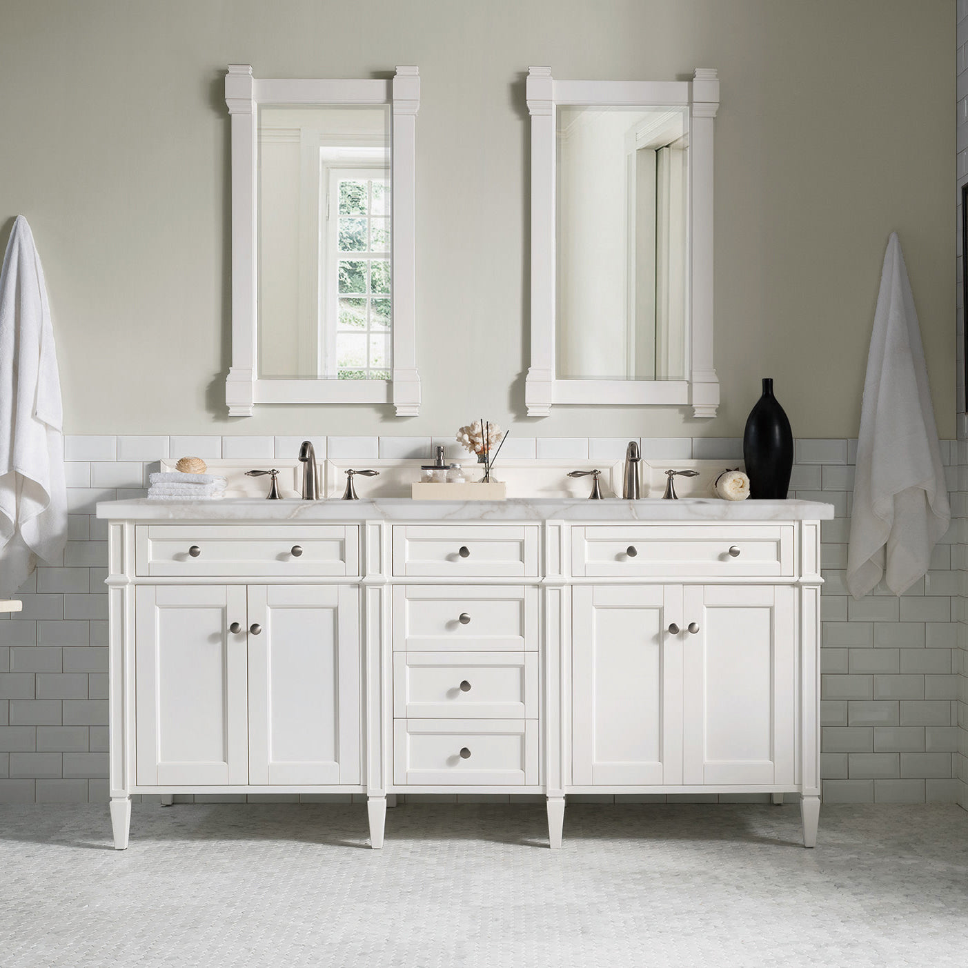 Bright White / Victorian Silver - 3 Faucet Holes