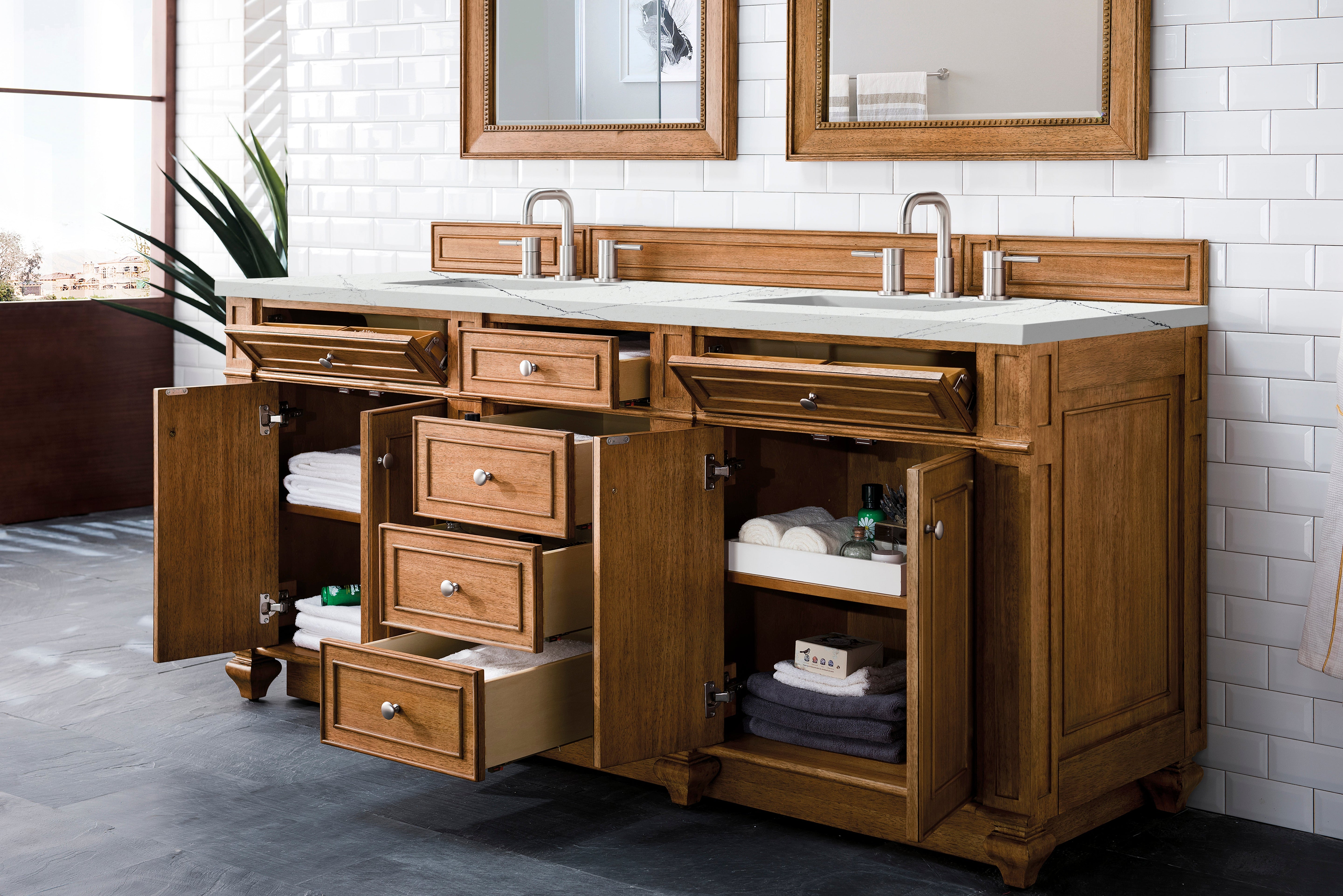 Saddle Brown / Ethereal Noctis - 3 Faucet Holes