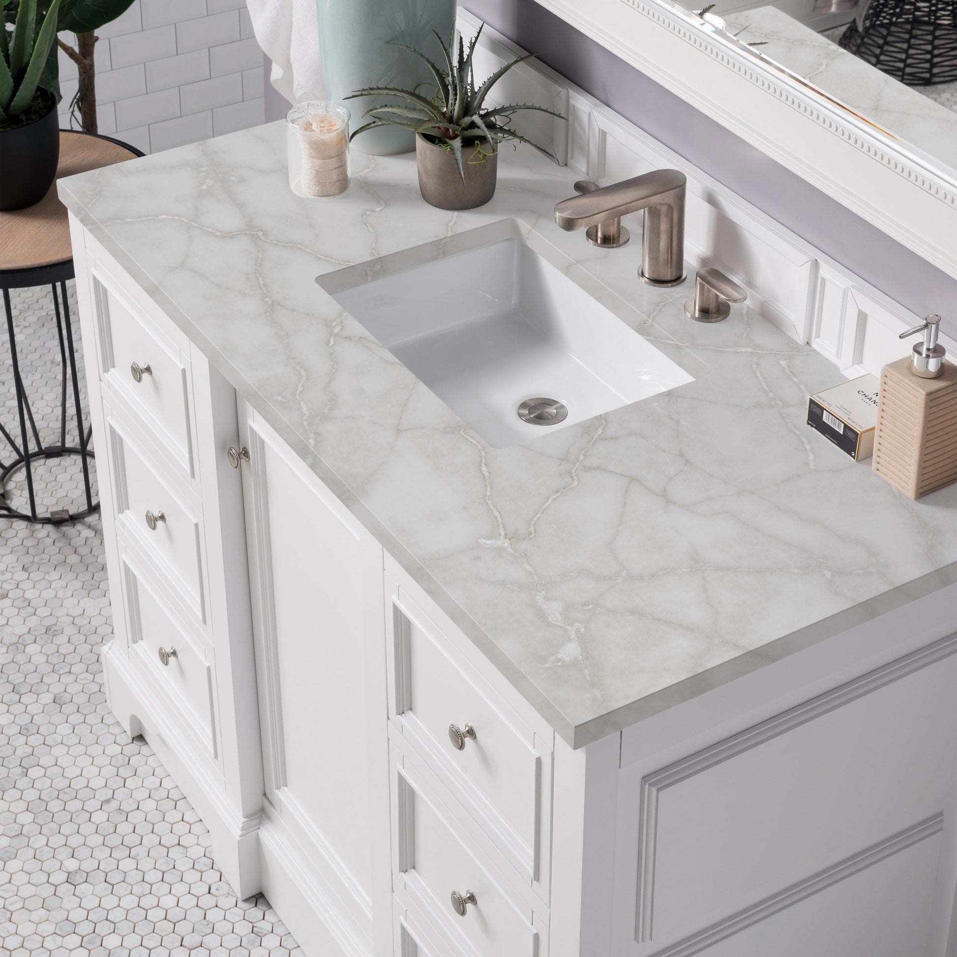 Bright White / Victorian Silver - 3 Faucet Holes