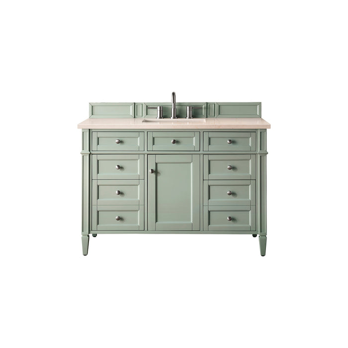 Sage Green / Eternal Marfil - 3 Faucet Holes