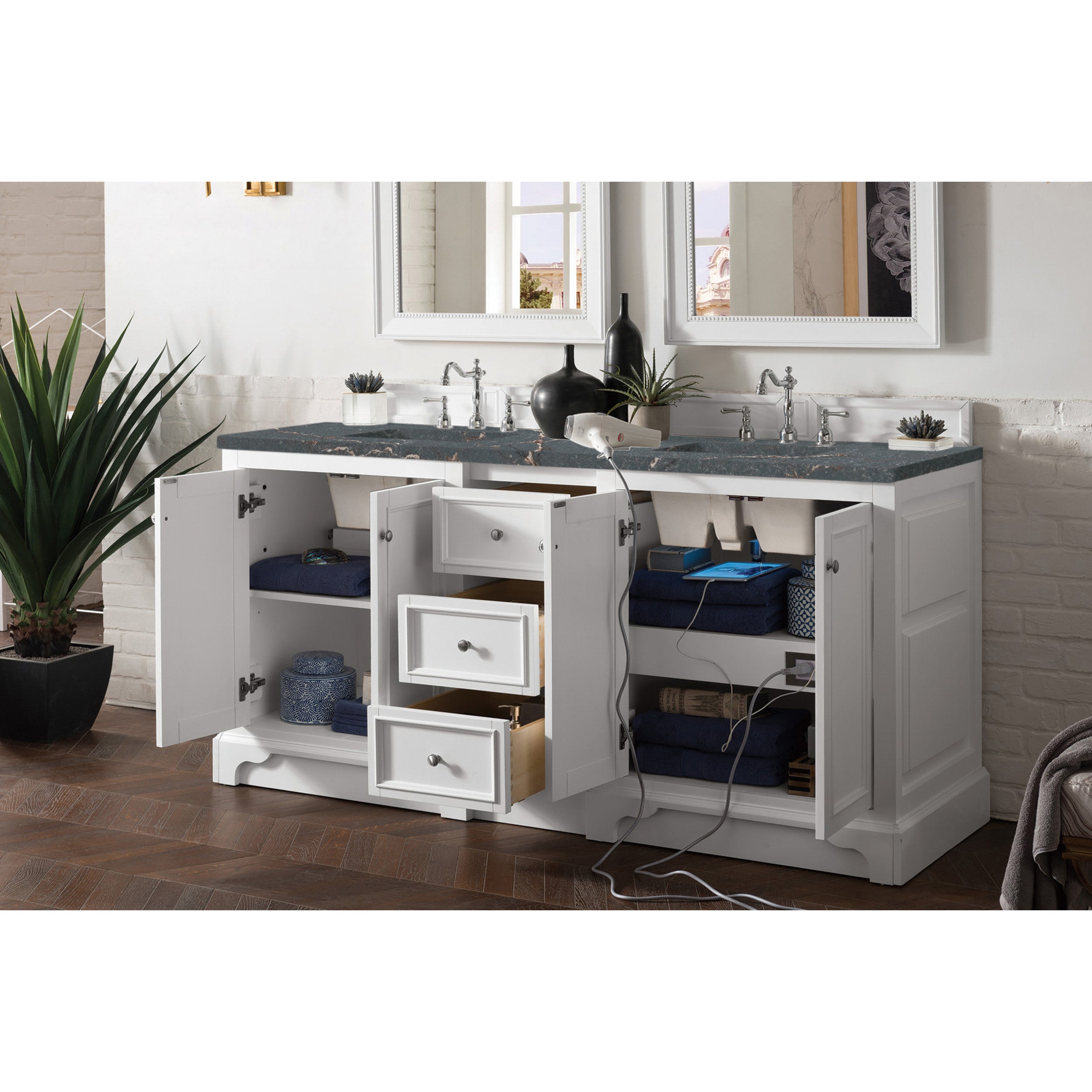 Bright White / Parisien Bleu - 3 Faucet Holes