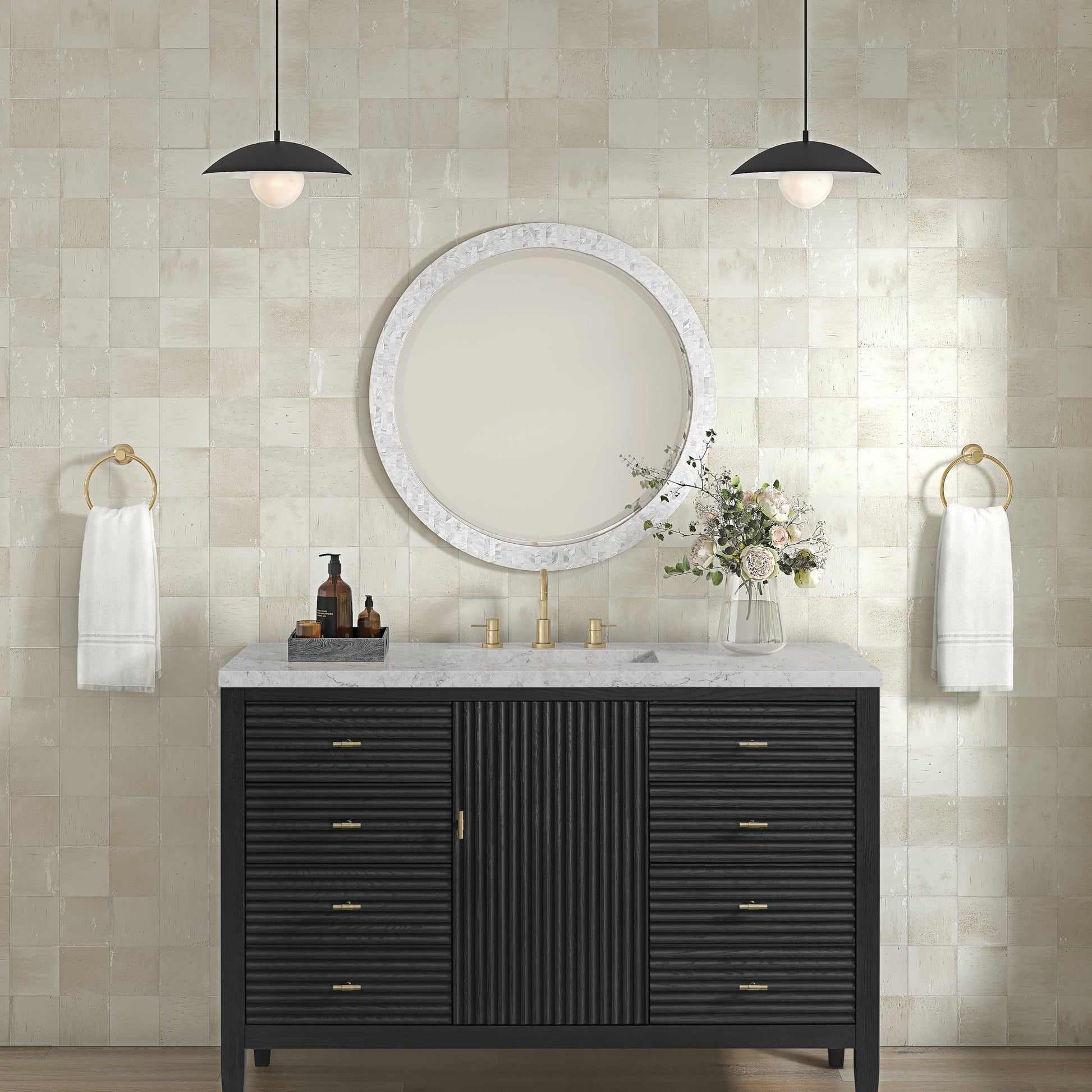 Carbon Oak / Eternal Jasmine Pearl - 3 Faucet Holes