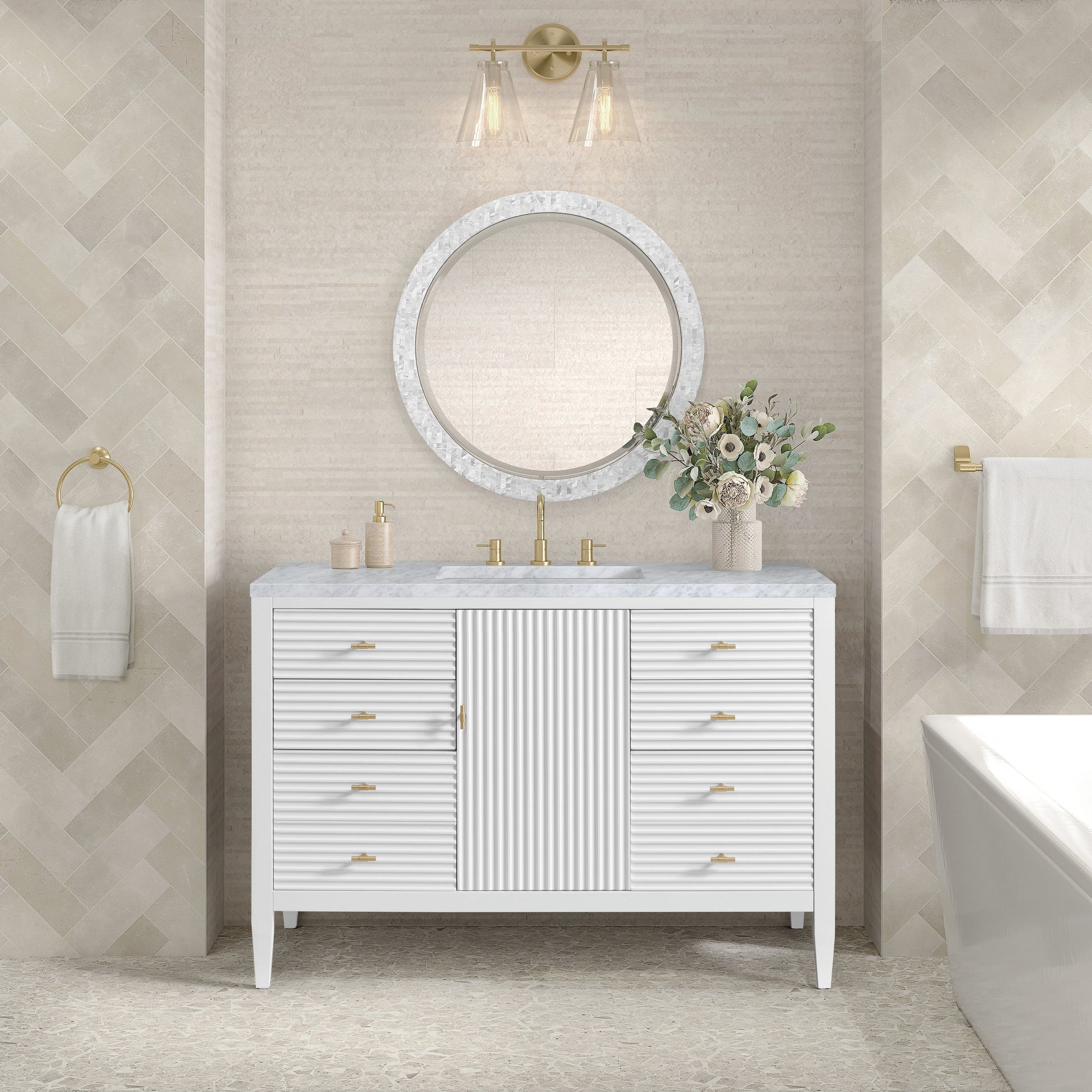 Bright White / Carrara White - 3 Faucet Holes