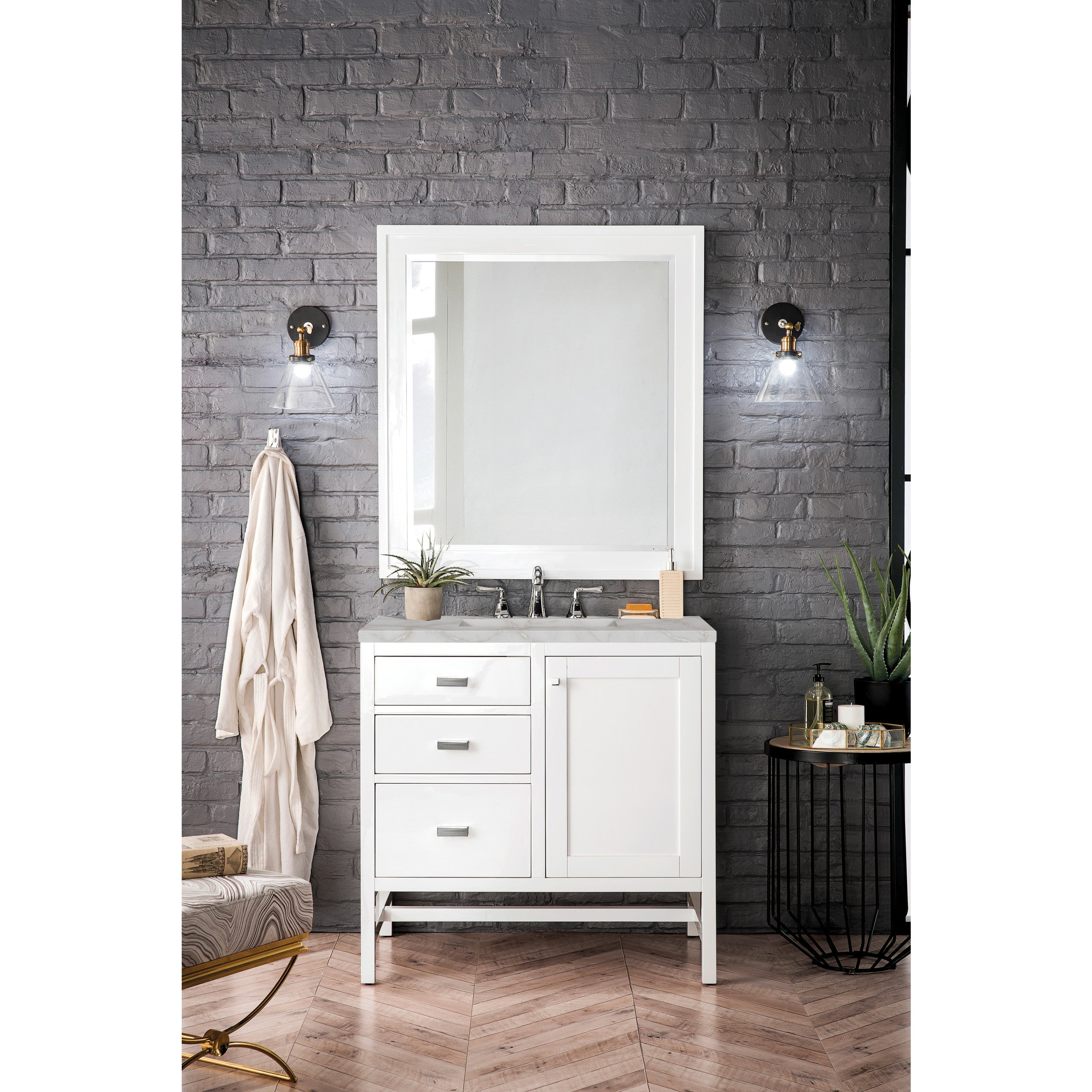 Glossy White / Victorian Silver - 3 Faucet Holes