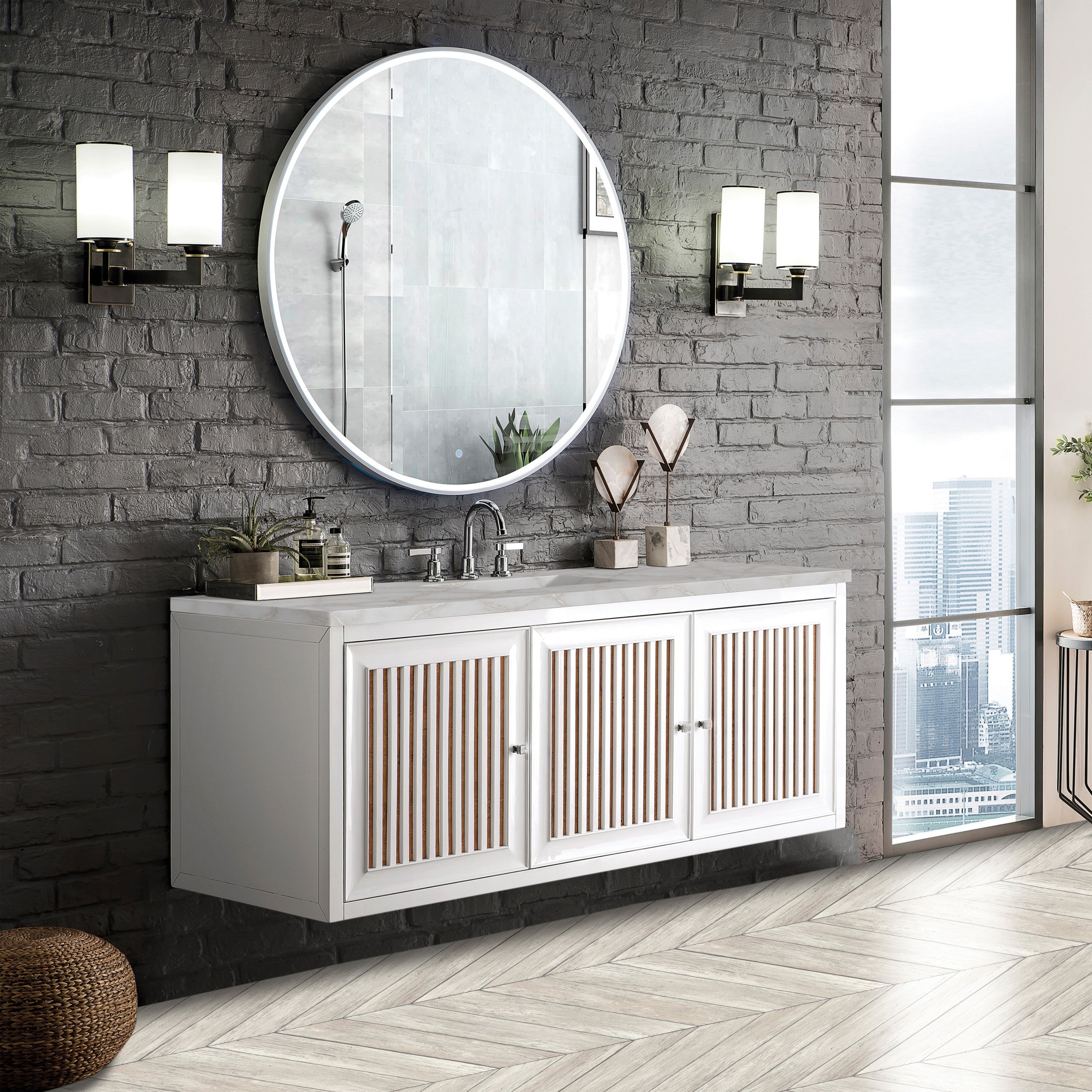 Glossy White / Victorian Silver - 3 Faucet Holes