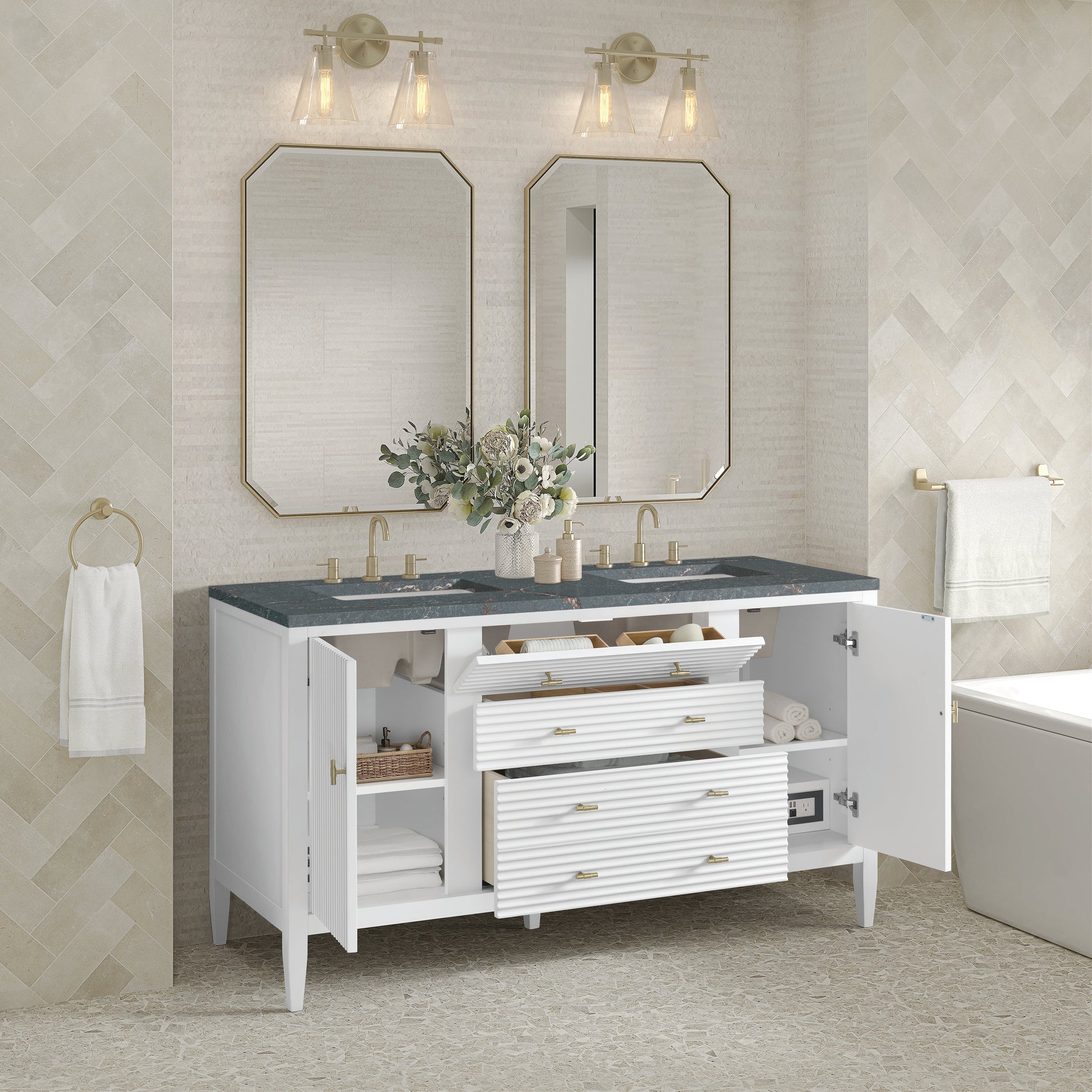 Bright White / Parisien Bleu - 3 Faucet Holes