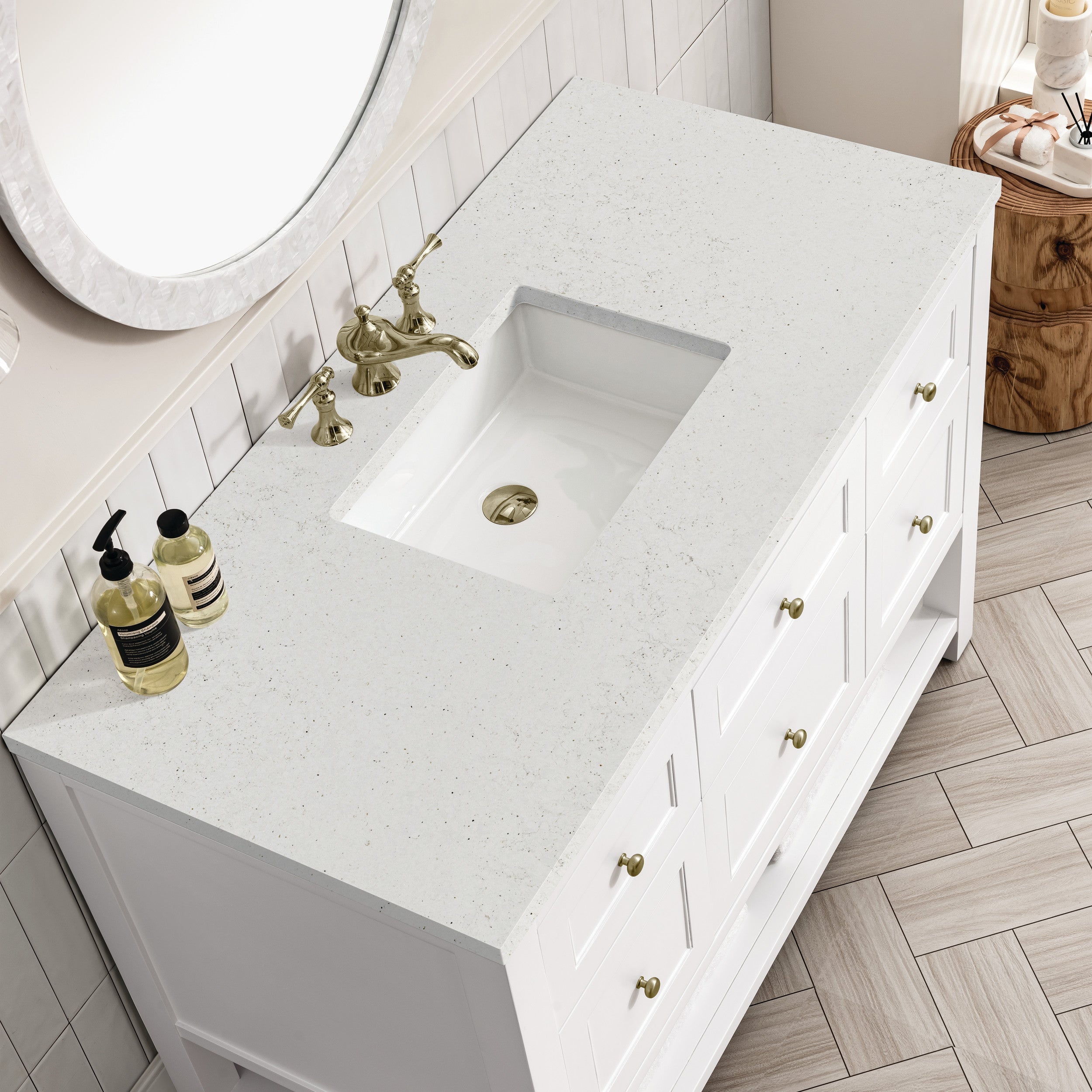 Bright White / Lime Delight - 3 Faucet Holes