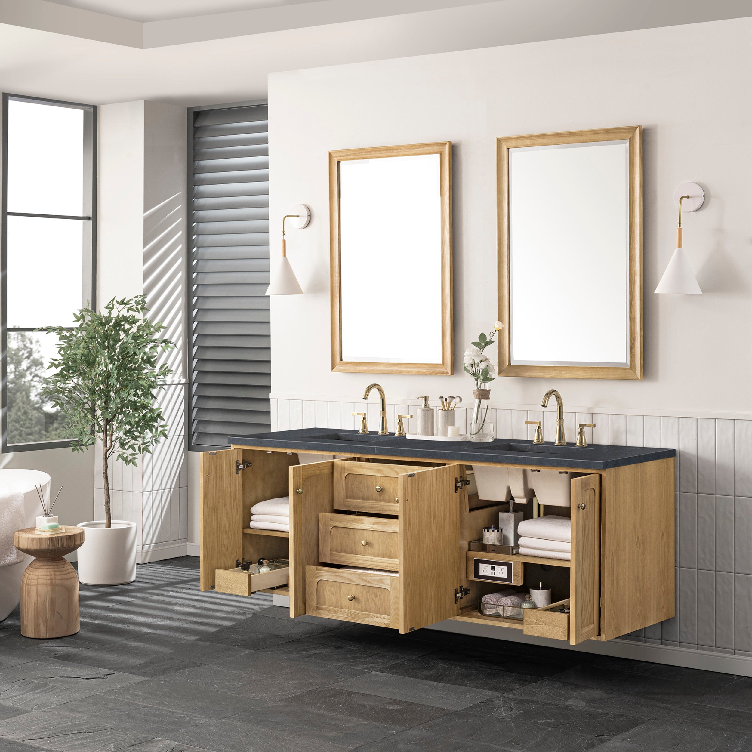 Light Natural Oak / Charcoal Soapstone - 3 Faucet Holes