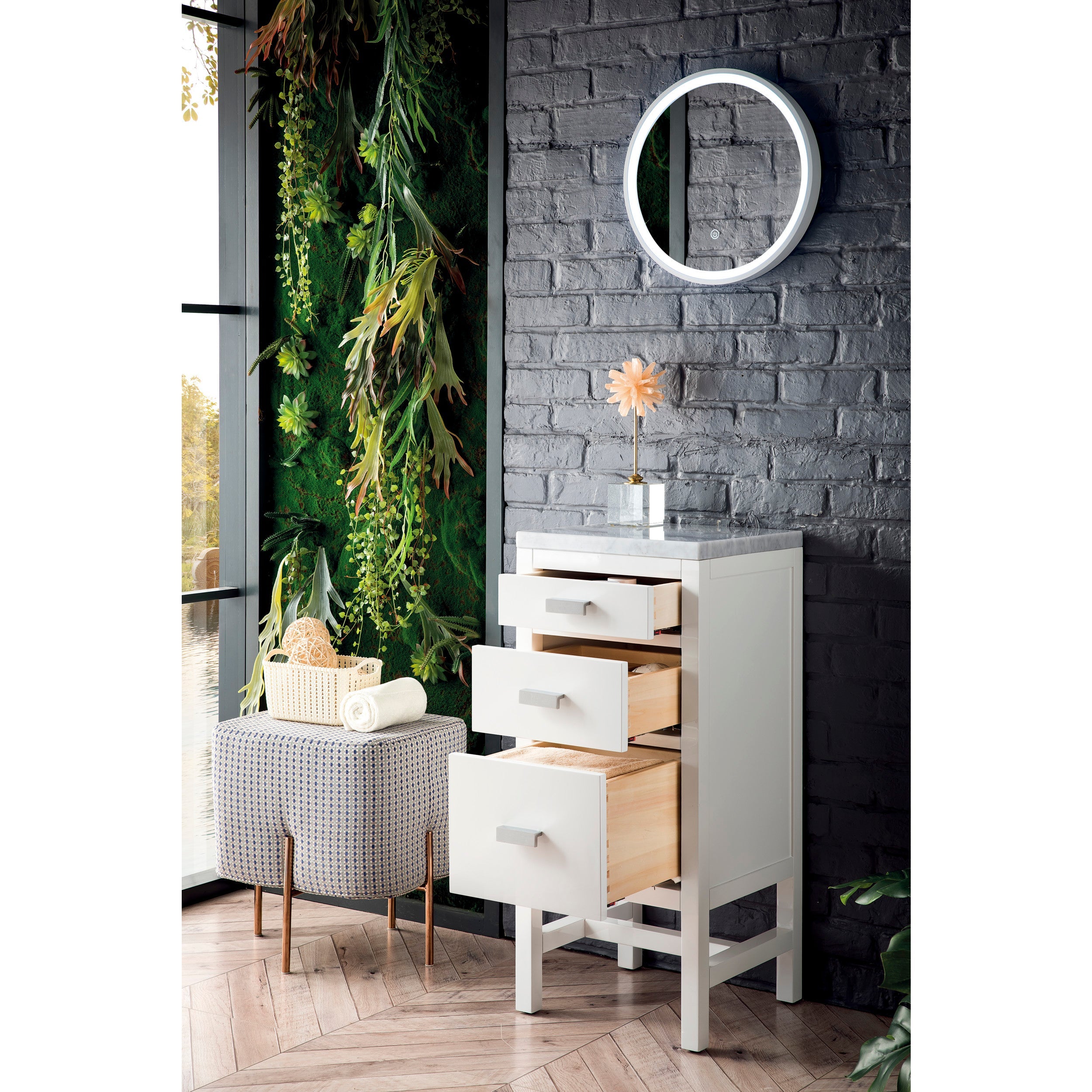 Glossy White / Carrara White