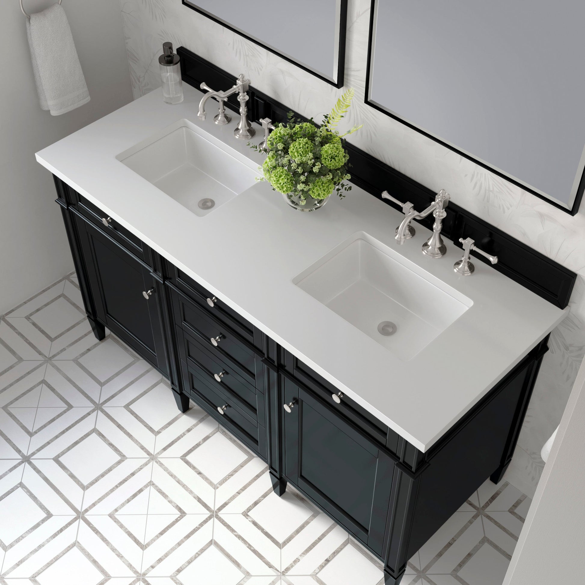 Black Onyx / White Zeus - 3 Faucet Holes