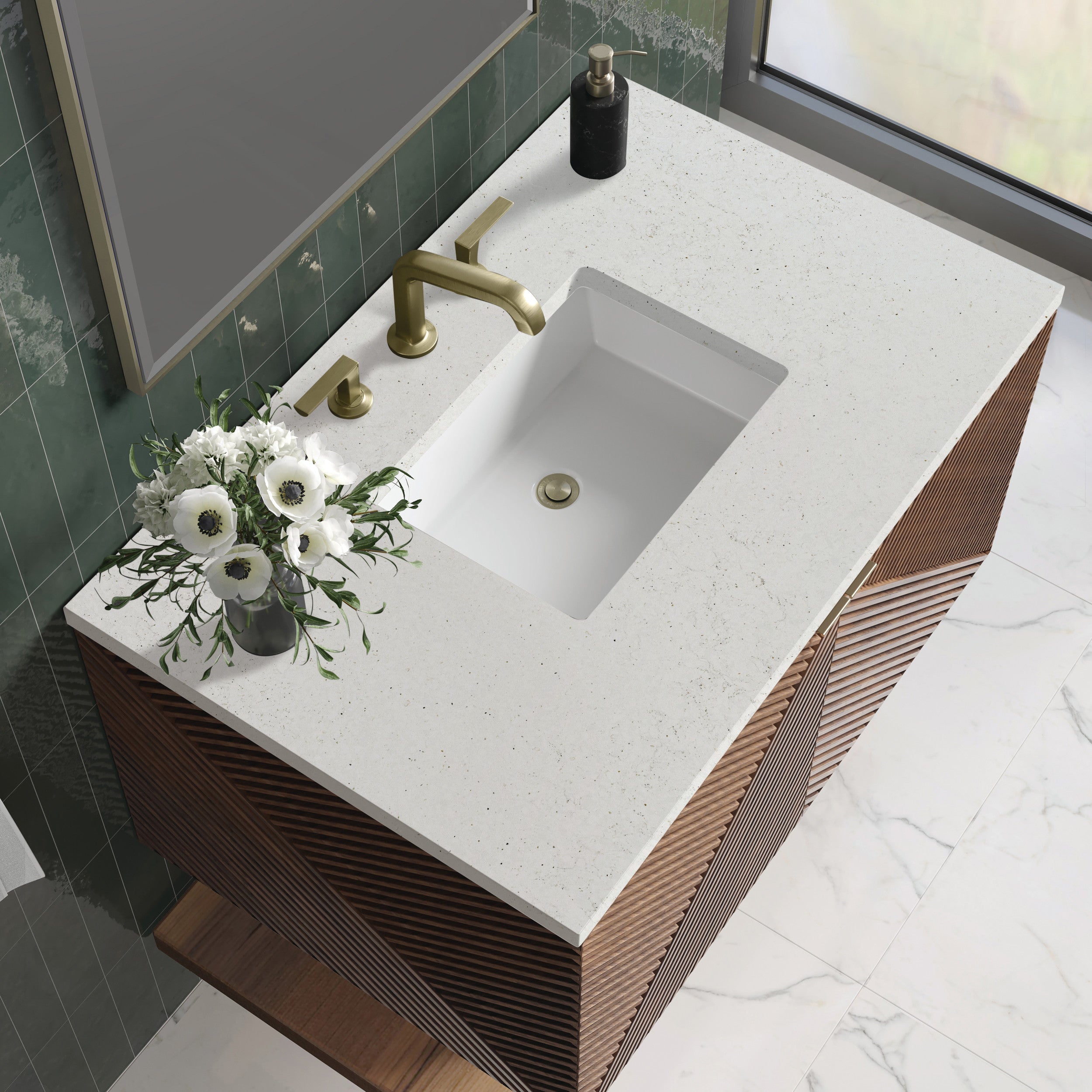 Chestnut / Lime Delight - 3 Faucet Holes