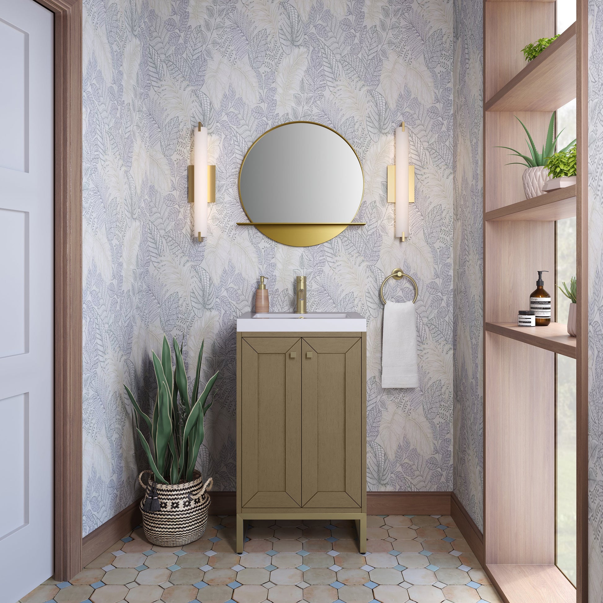 Walnut Whisper / Champagne Brass