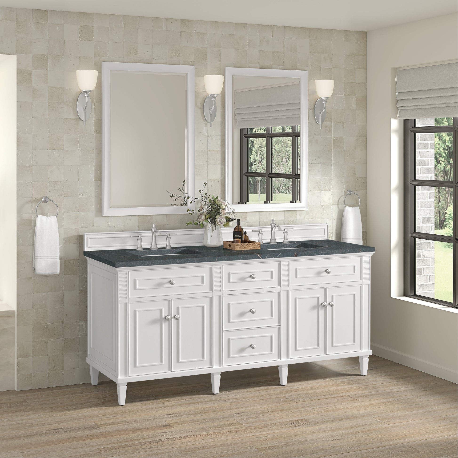 Bright White / Parisien Bleu - 3 Faucet Holes