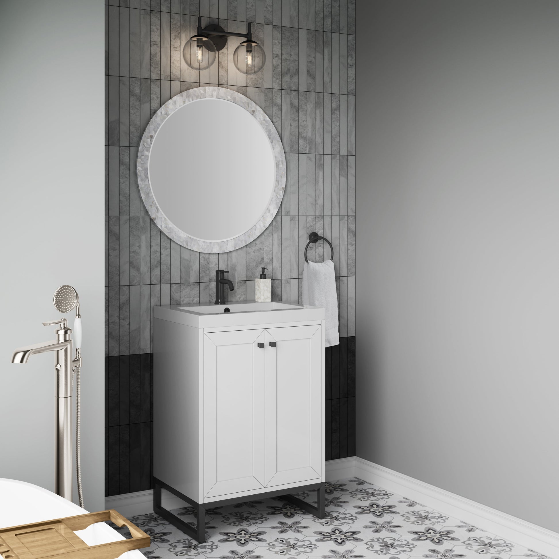 Glossy White / Matte Black