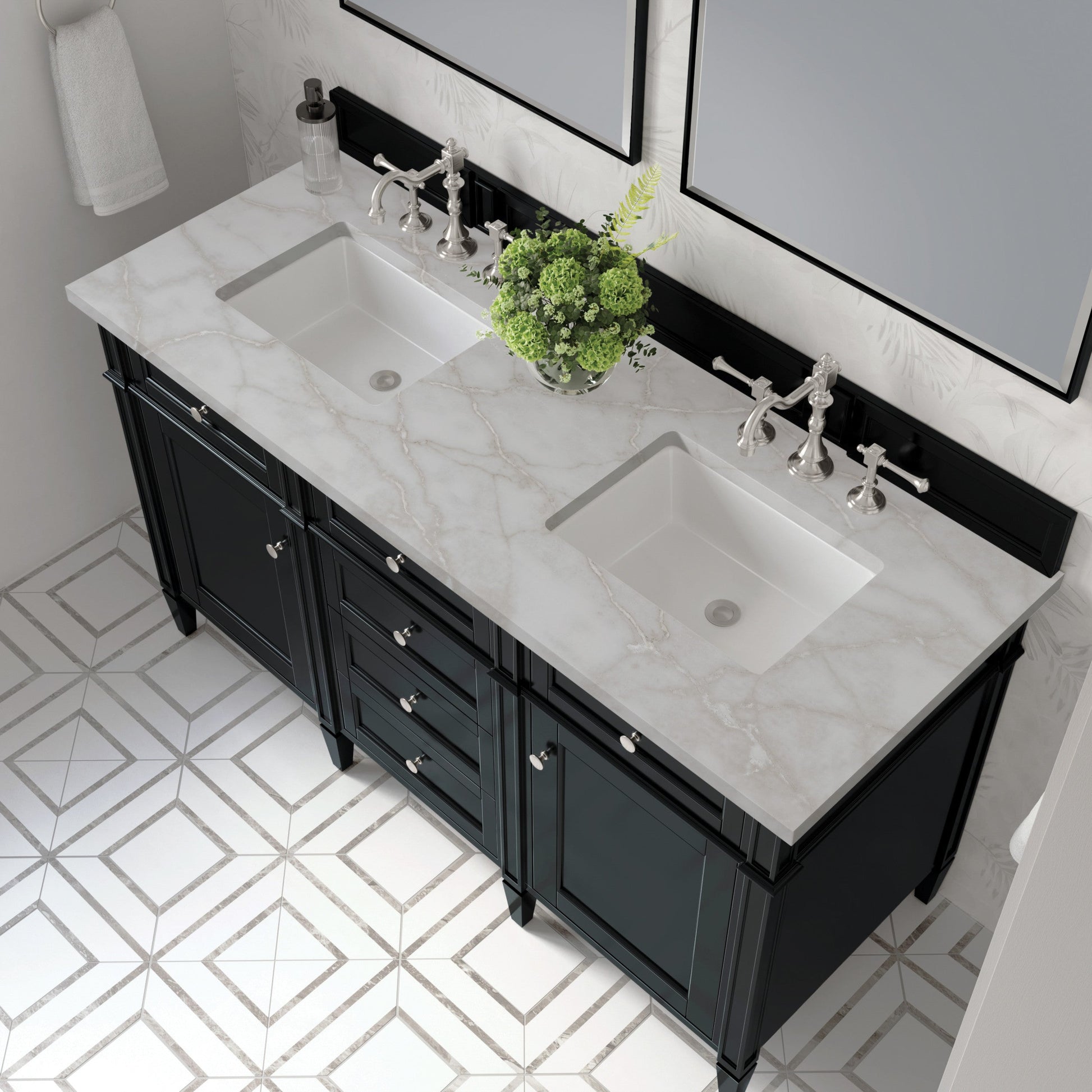 Black Onyx / Victorian Silver - 3 Faucet Holes