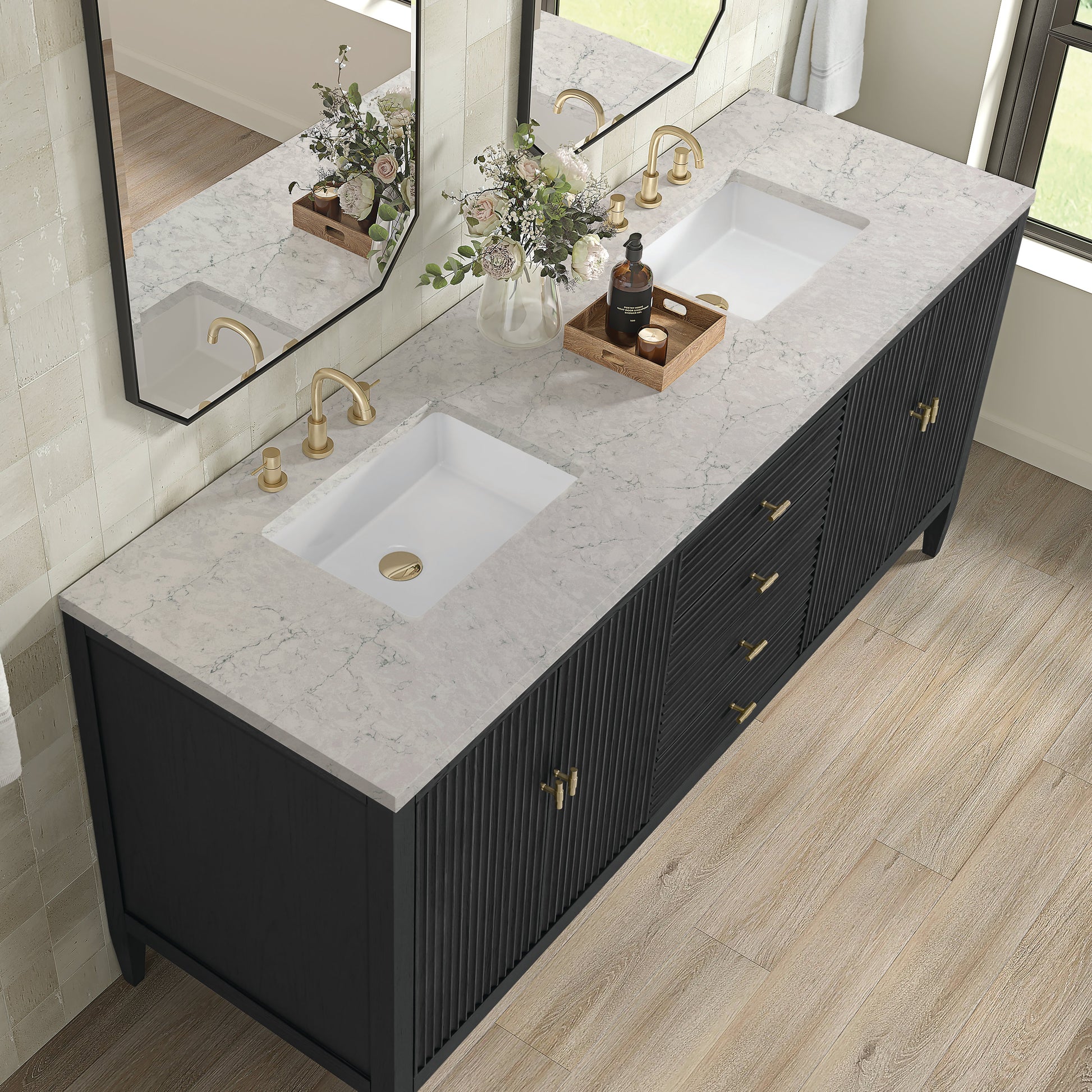 Carbon Oak / Eternal Jasmine Pearl - 3 Faucet Holes