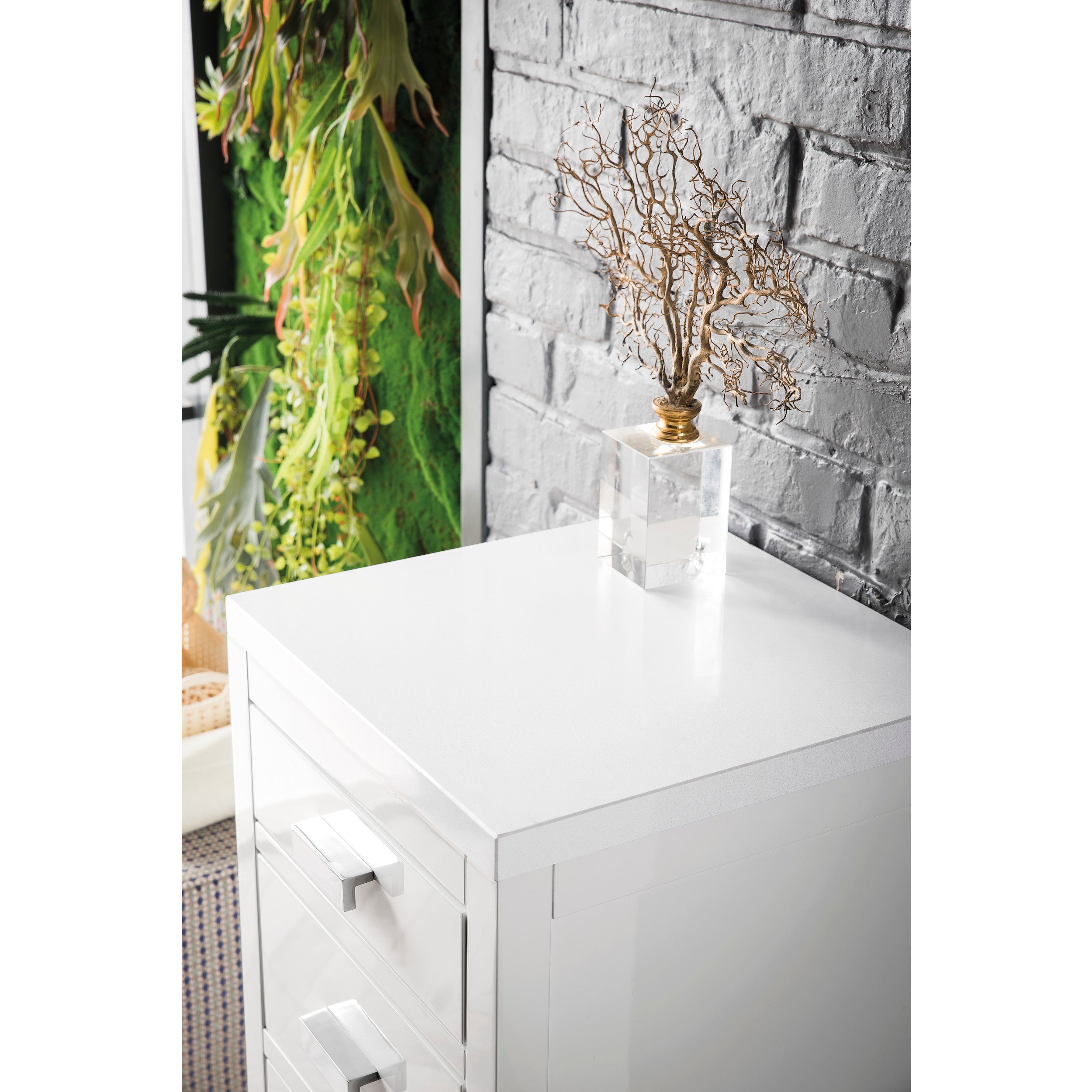 Glossy White / White Zeus