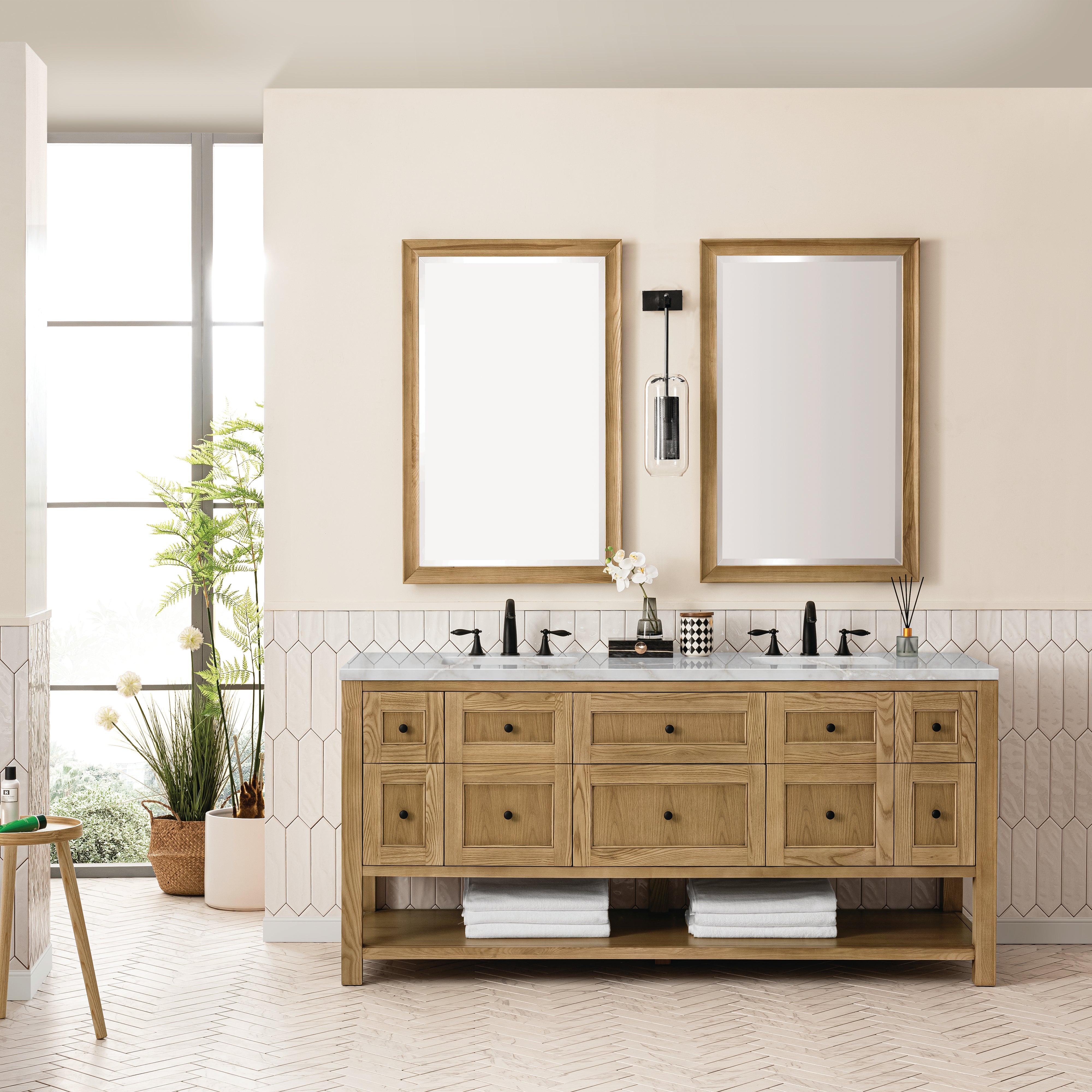 Light Natural Oak / Victorian Silver - 3 Faucet Holes