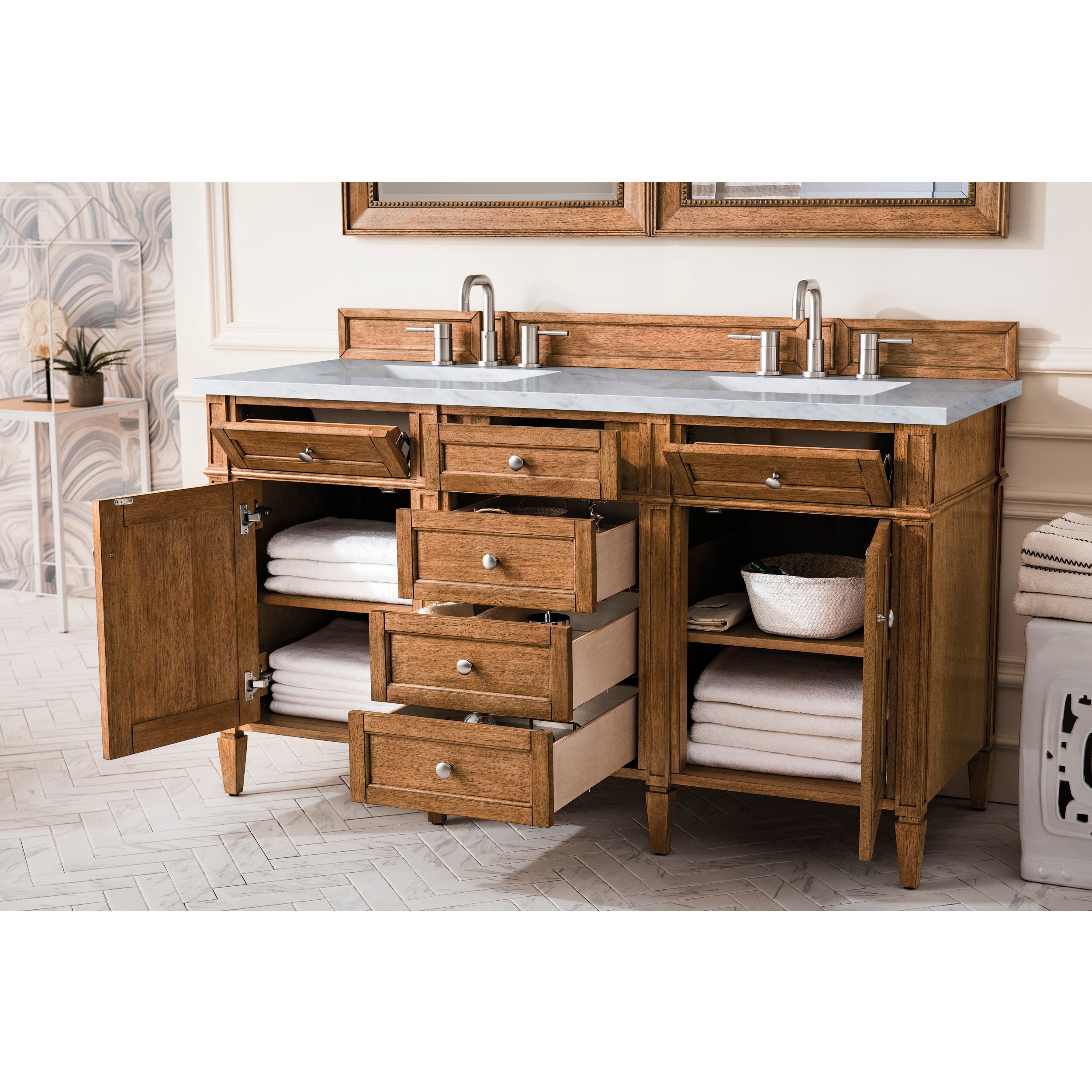 Saddle Brown / Carrara White - 3 Faucet Holes