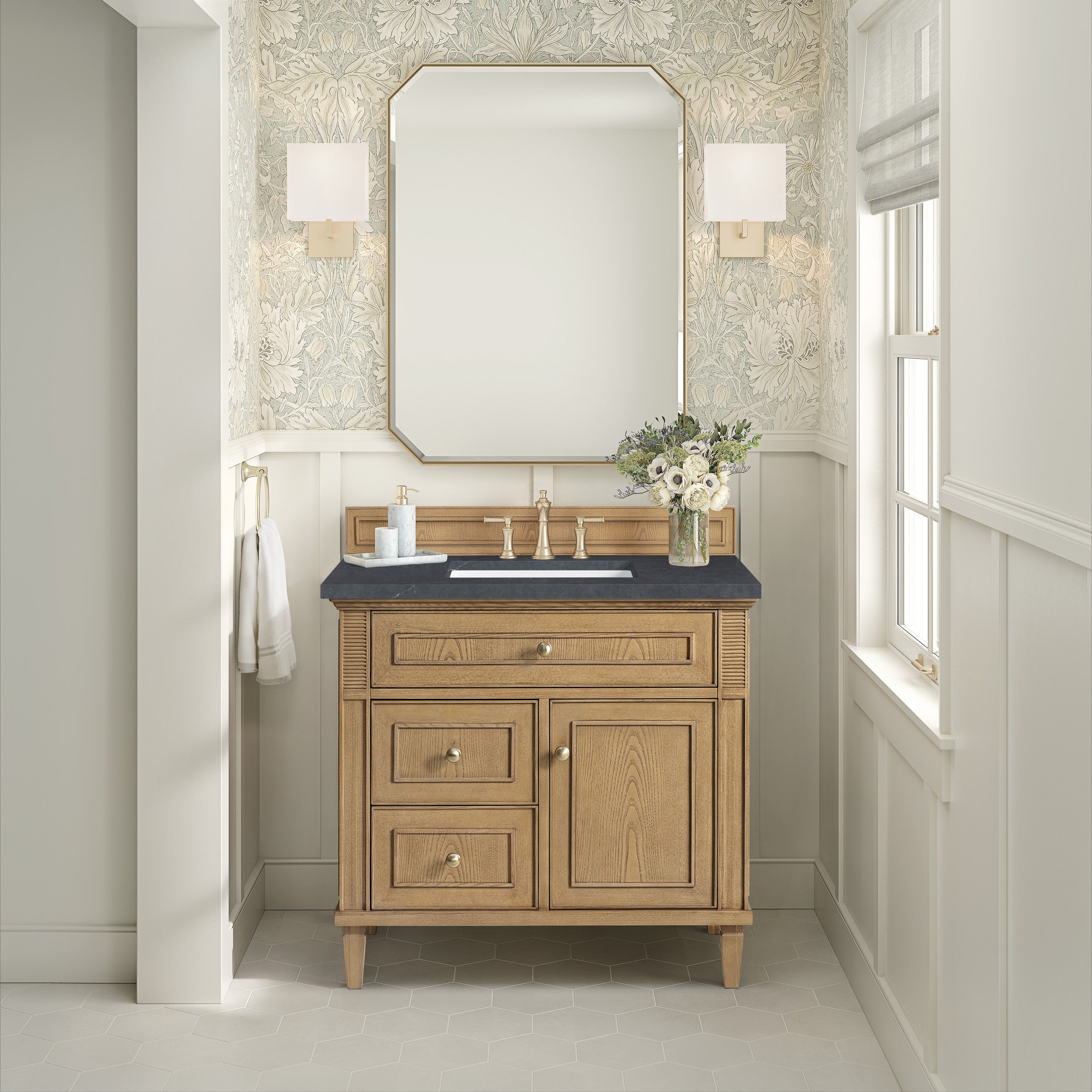 Light Natural Oak / Charcoal Soapstone - 3 Faucet Holes