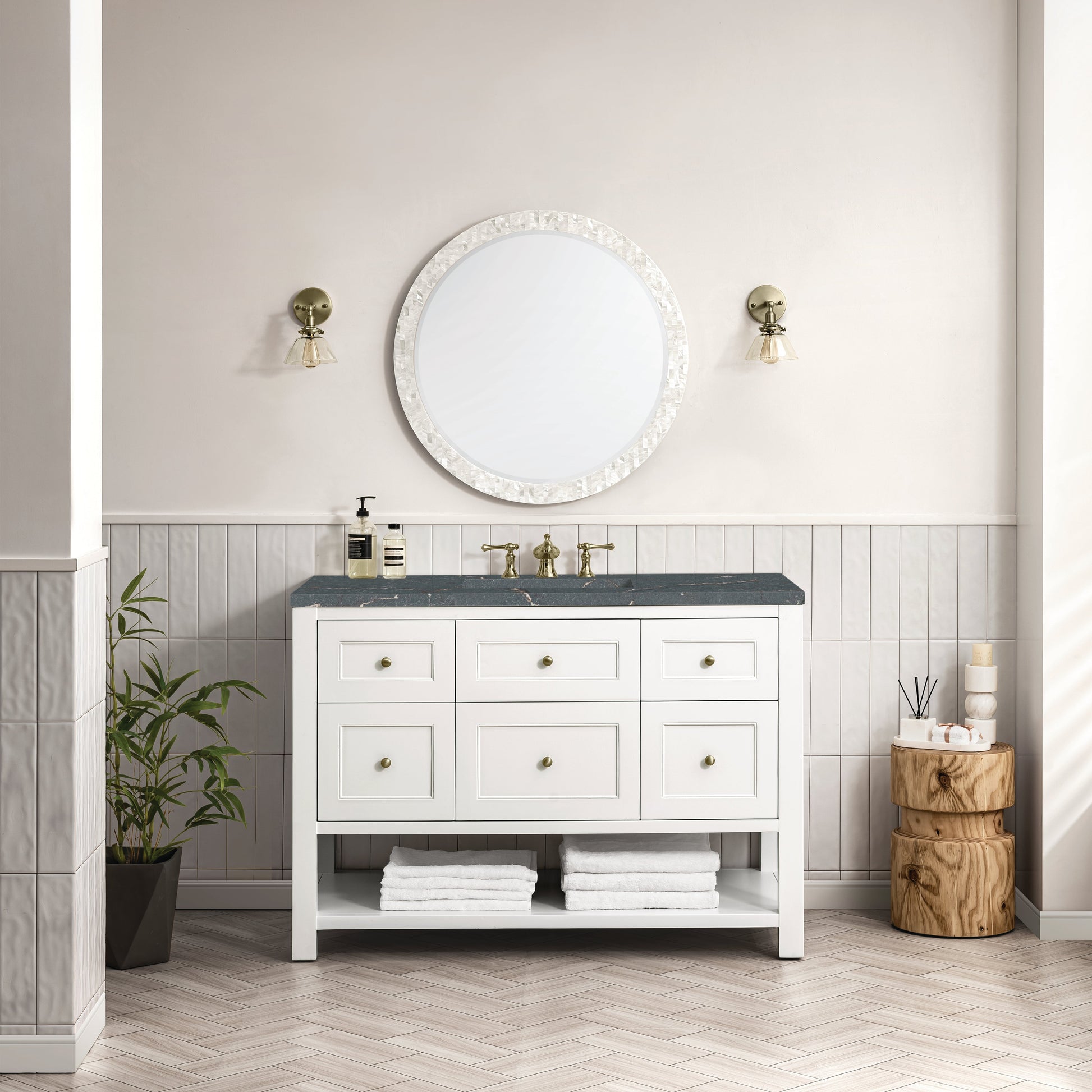 Bright White / Parisien Bleu - 3 Faucet Holes