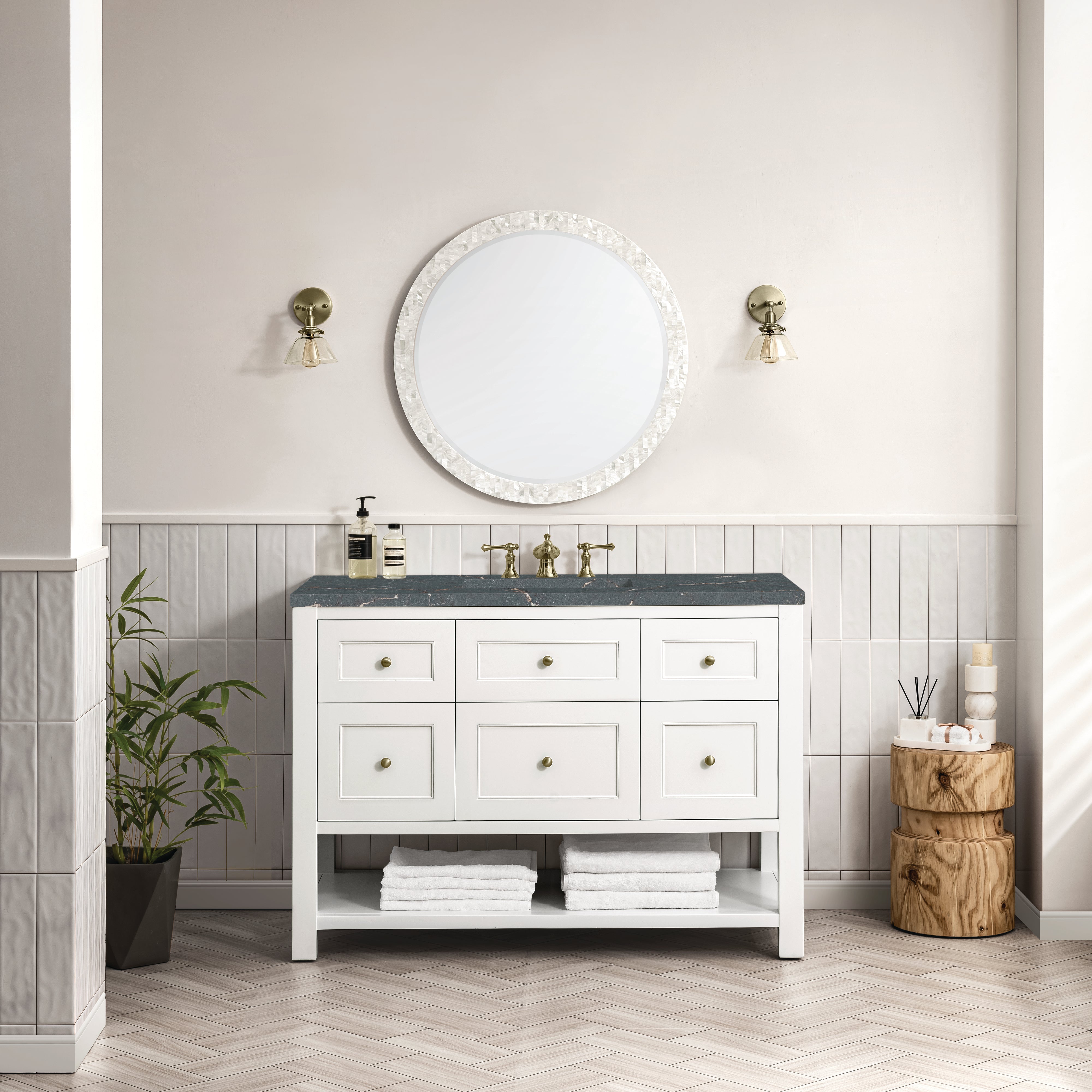 Bright White / Parisien Bleu - 3 Faucet Holes