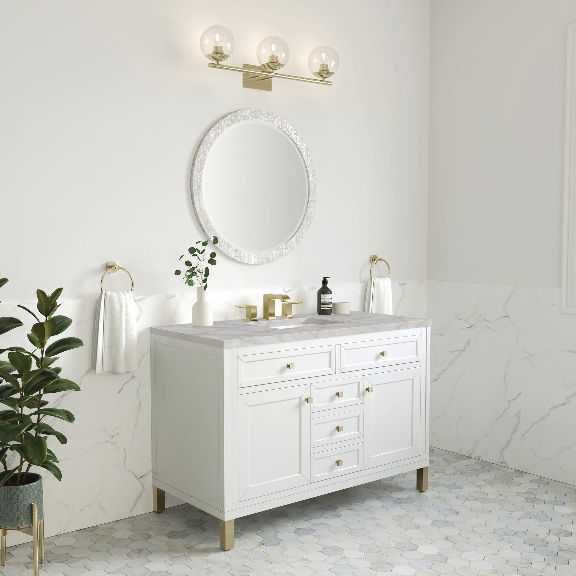 Glossy White / Victorian Silver - 3 Faucet Holes