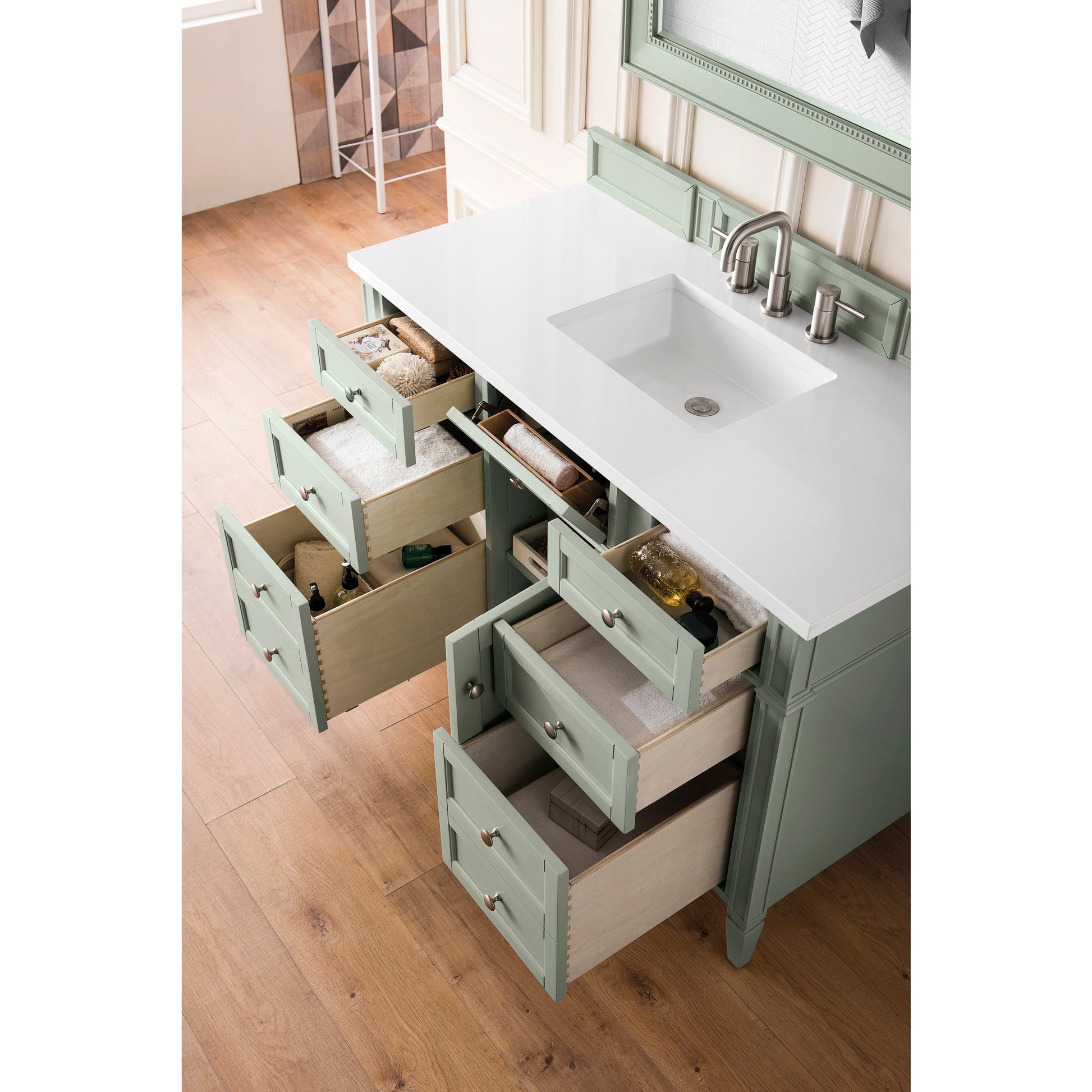 Sage Green / White Zeus - 3 Faucet Holes