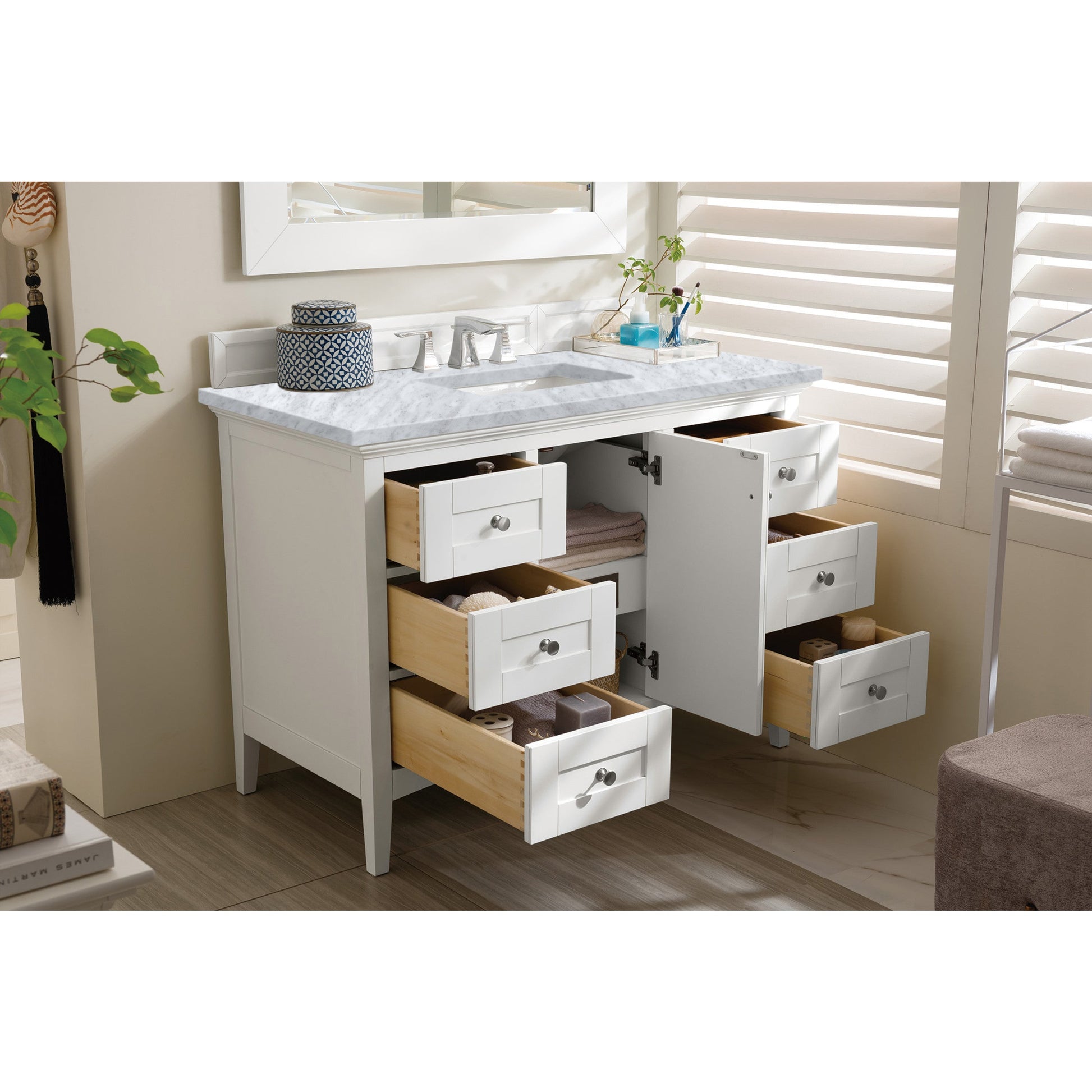 Bright White / Carrara White - 3 Faucet Holes
