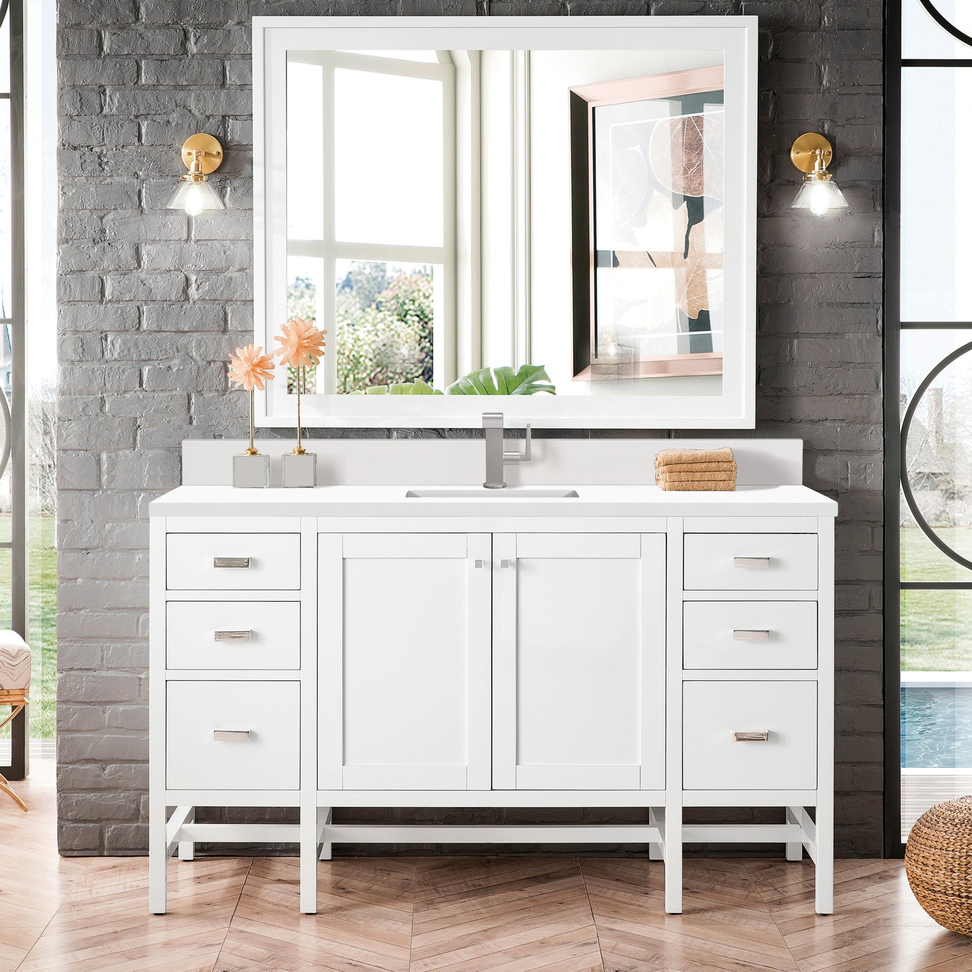 Glossy White / White Zeus - 1 Faucet Hole