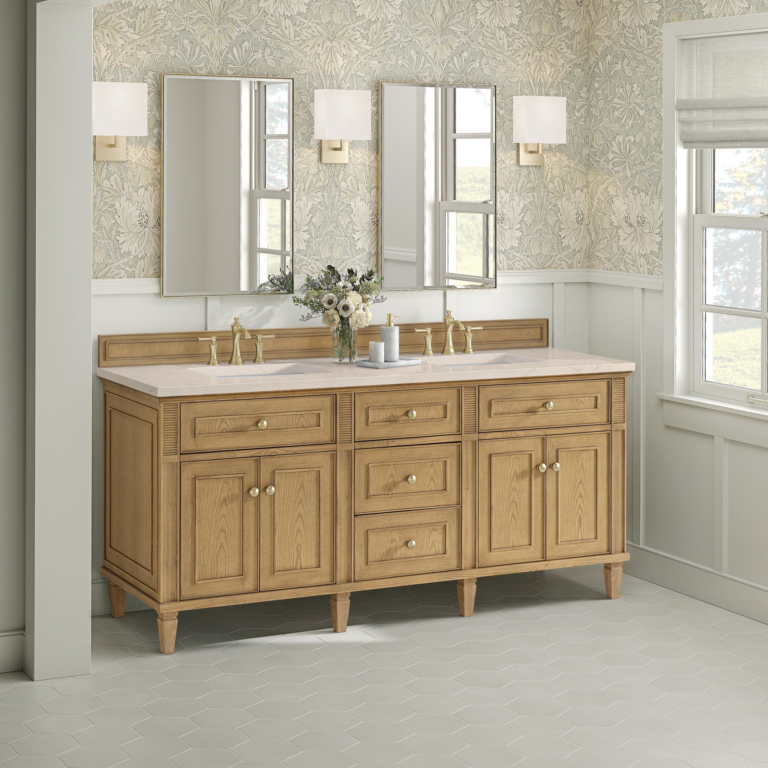 Light Natural Oak / Eternal Marfil - 3 Faucet Holes