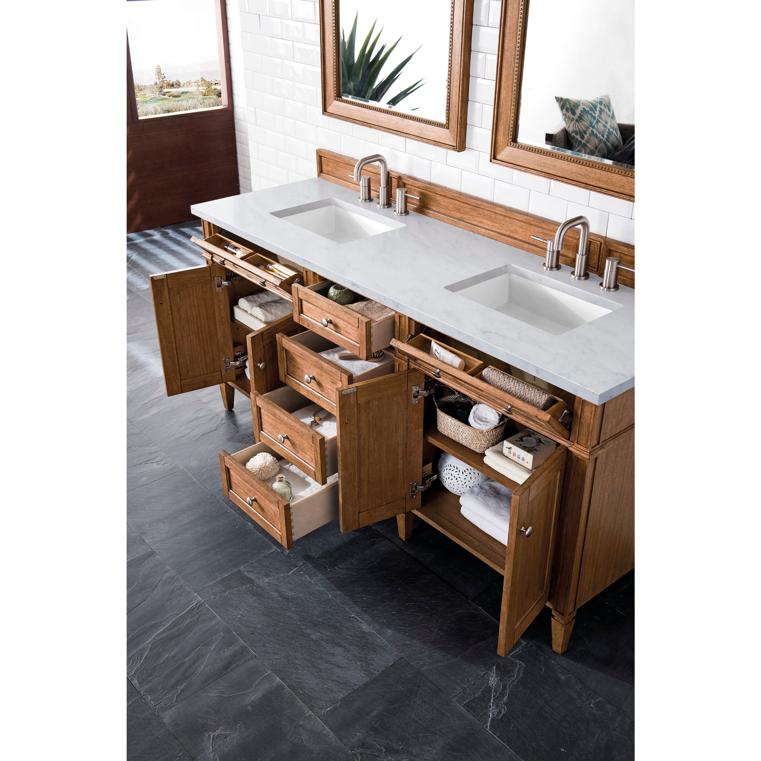 Saddle Brown / Arctic Fall - 3 Faucet Holes