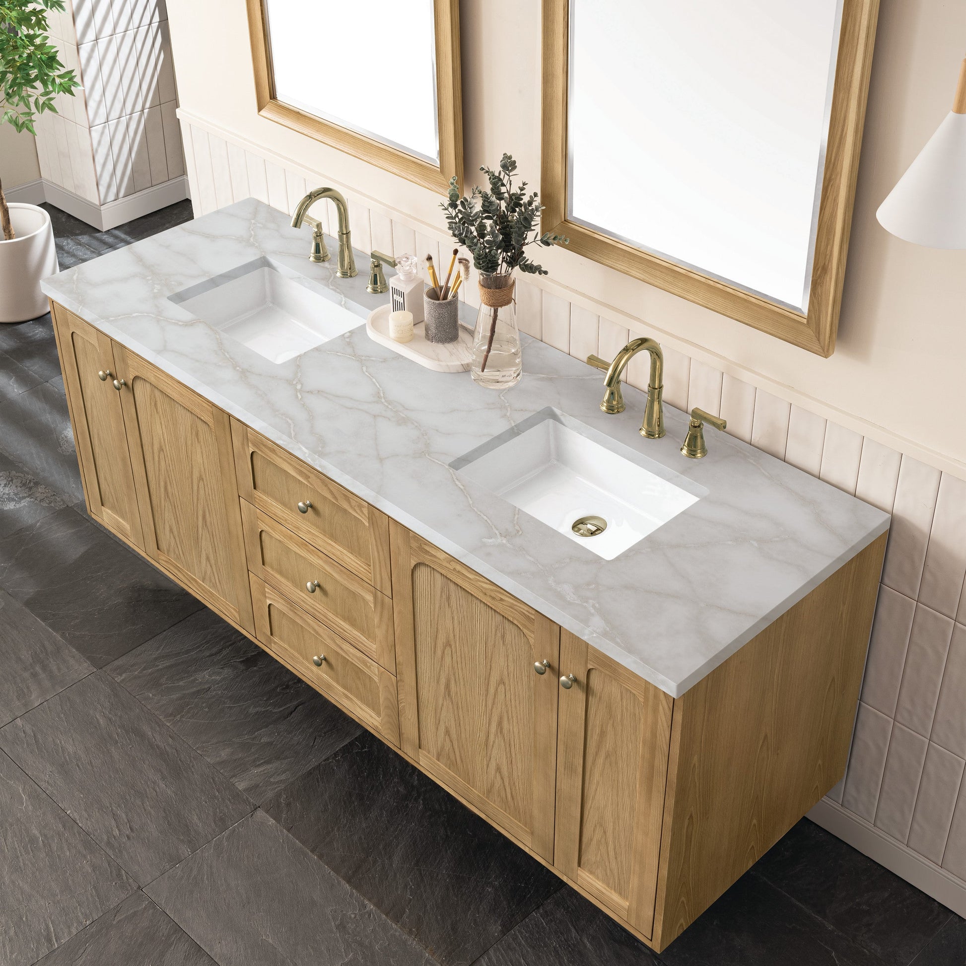 Light Natural Oak / Victorian Silver - 3 Faucet Holes