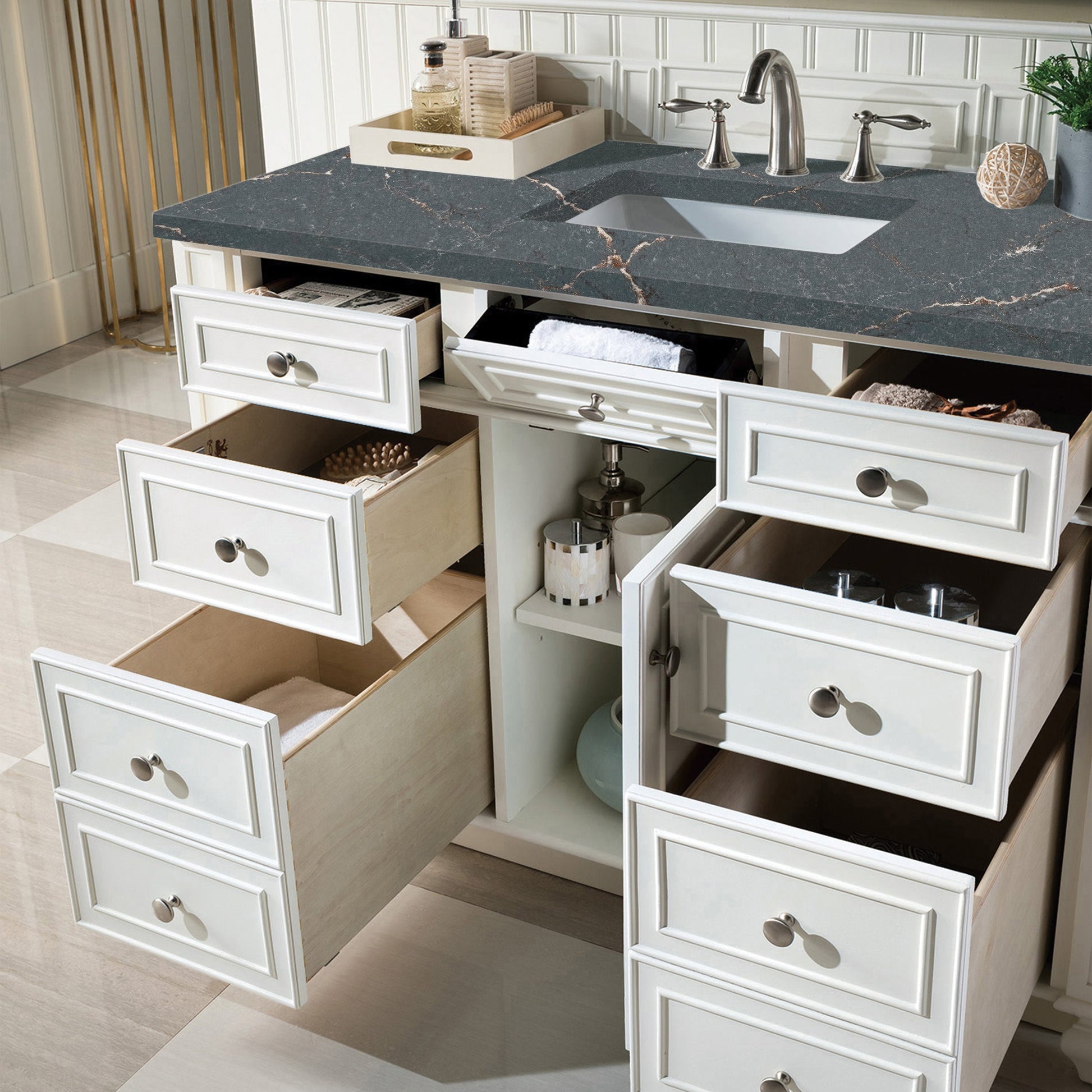 Bright White / Parisien Bleu - 3 Faucet Holes