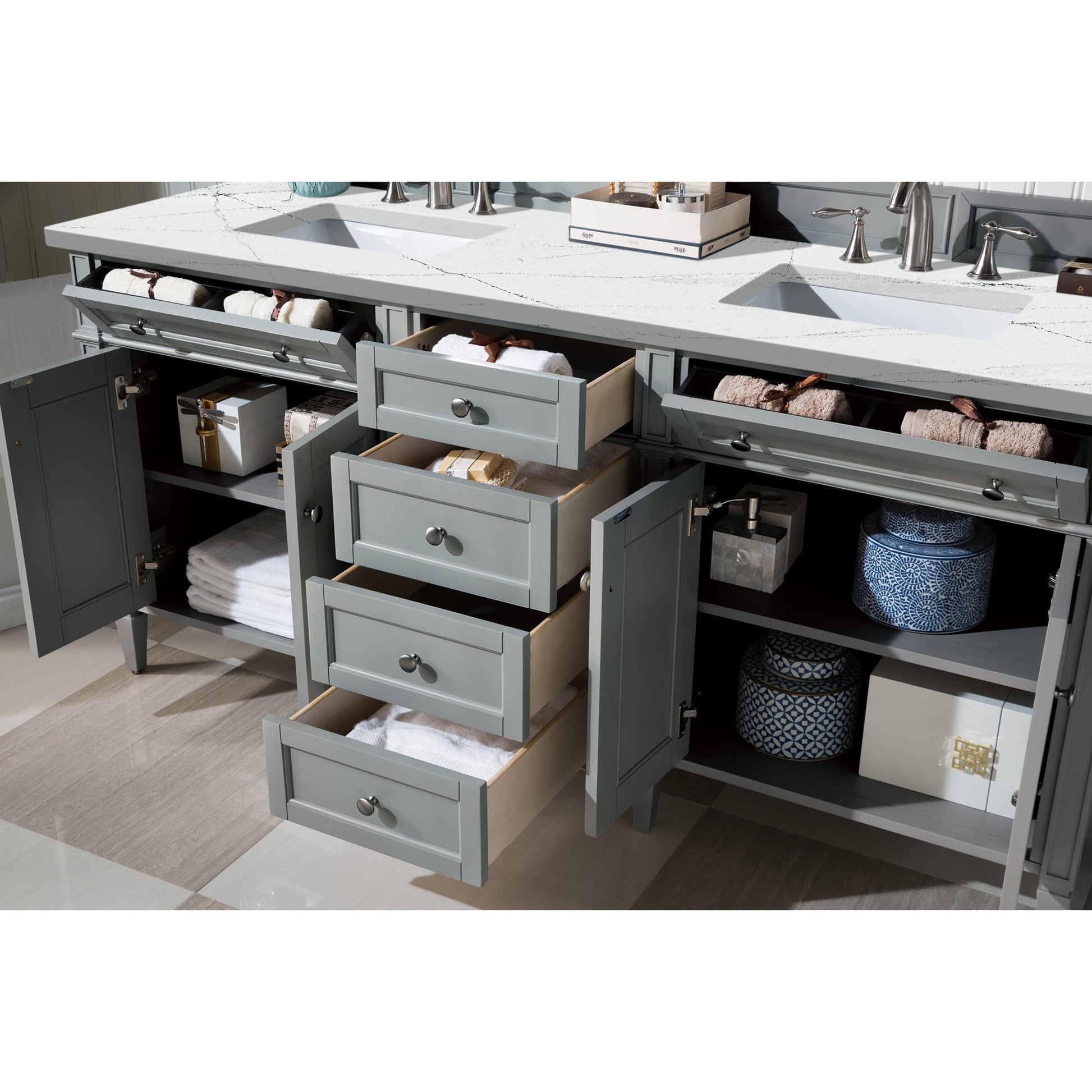 Urban Gray / Ethereal Noctis - 3 Faucet Holes