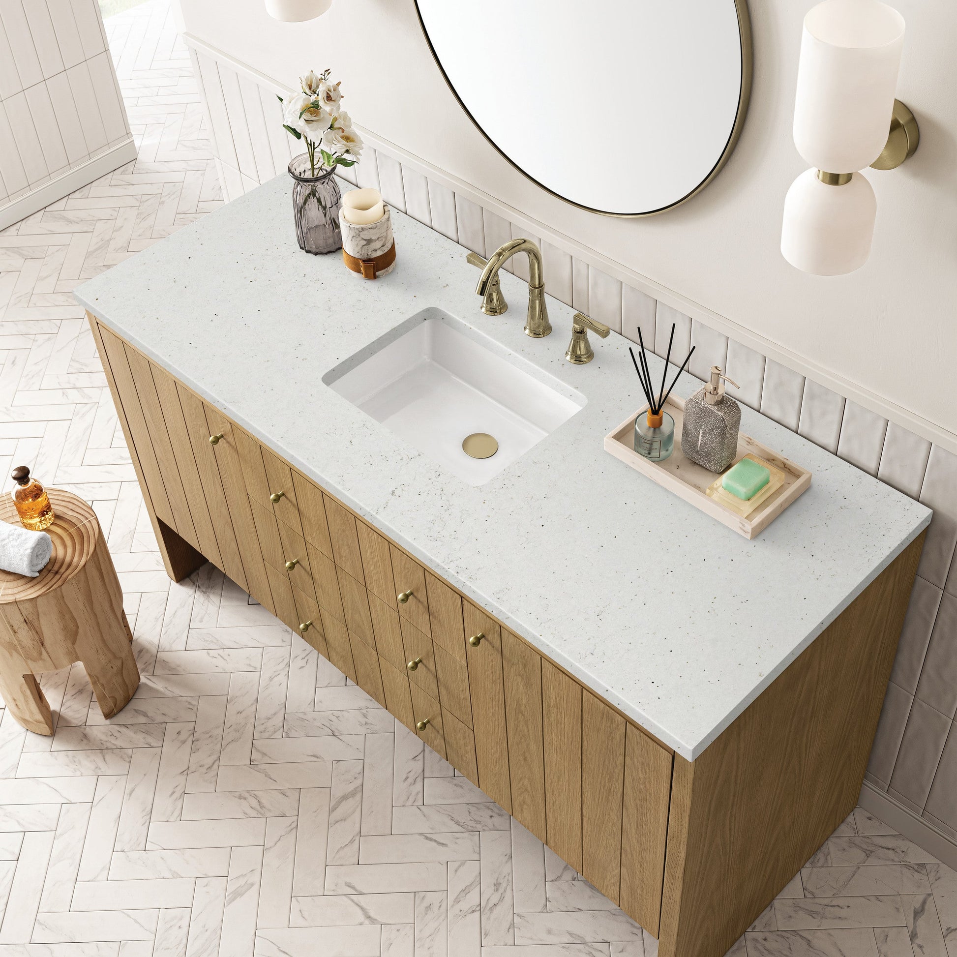 Light Natural Oak / Lime Delight - 3 Faucet Holes