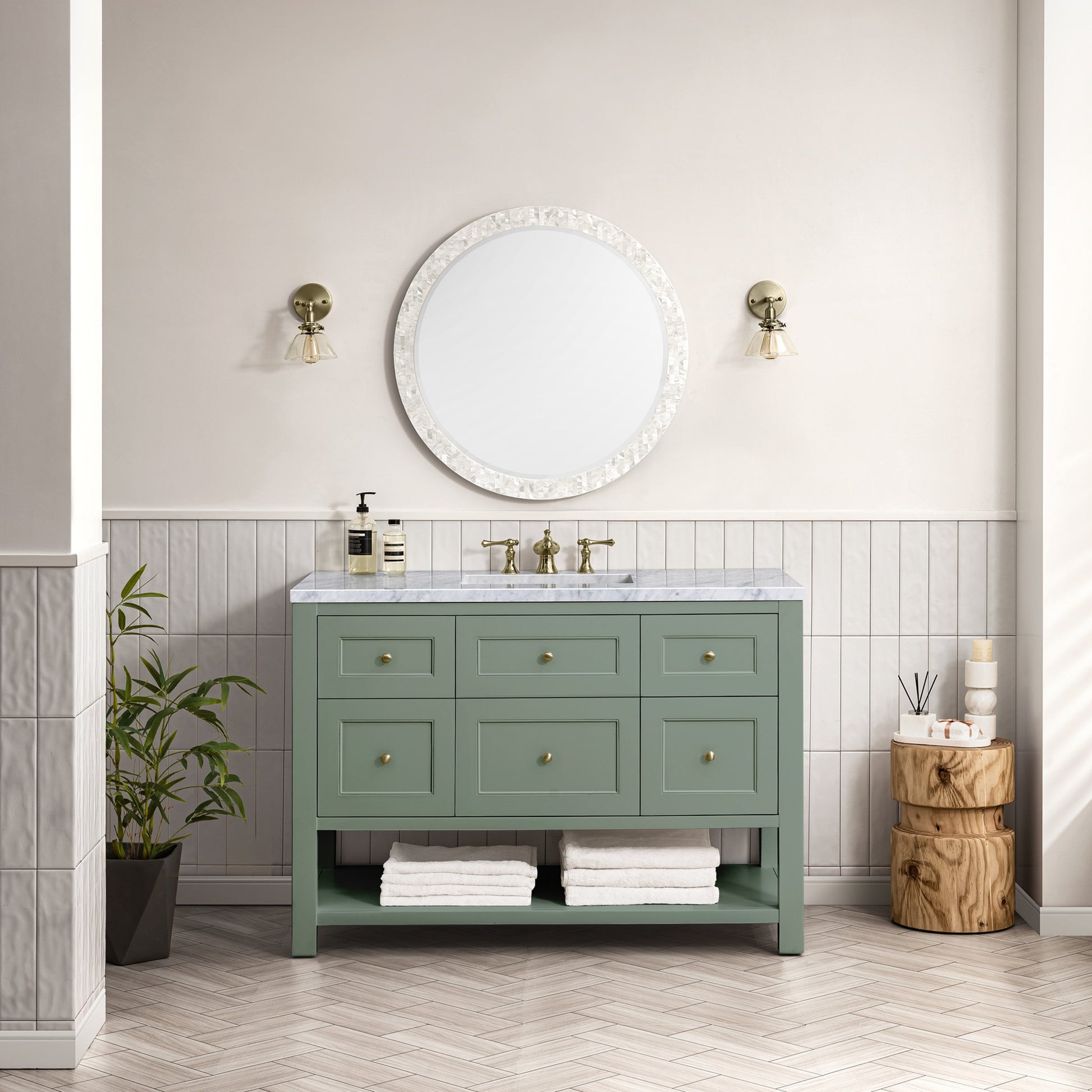 Smokey Celadon / Carrara White - 3 Faucet Holes