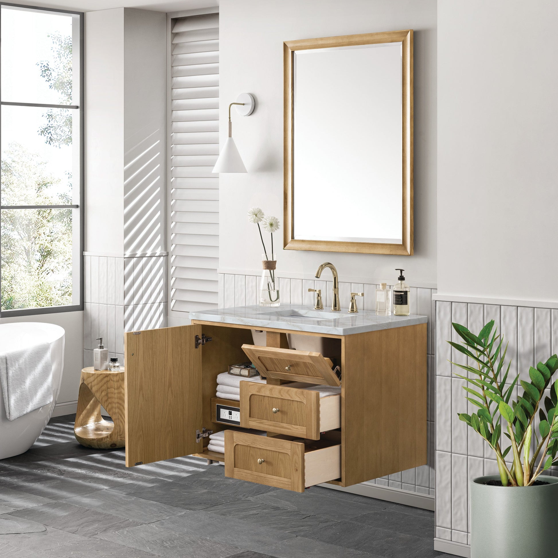 Light Natural Oak / Victorian Silver - 3 Faucet Holes