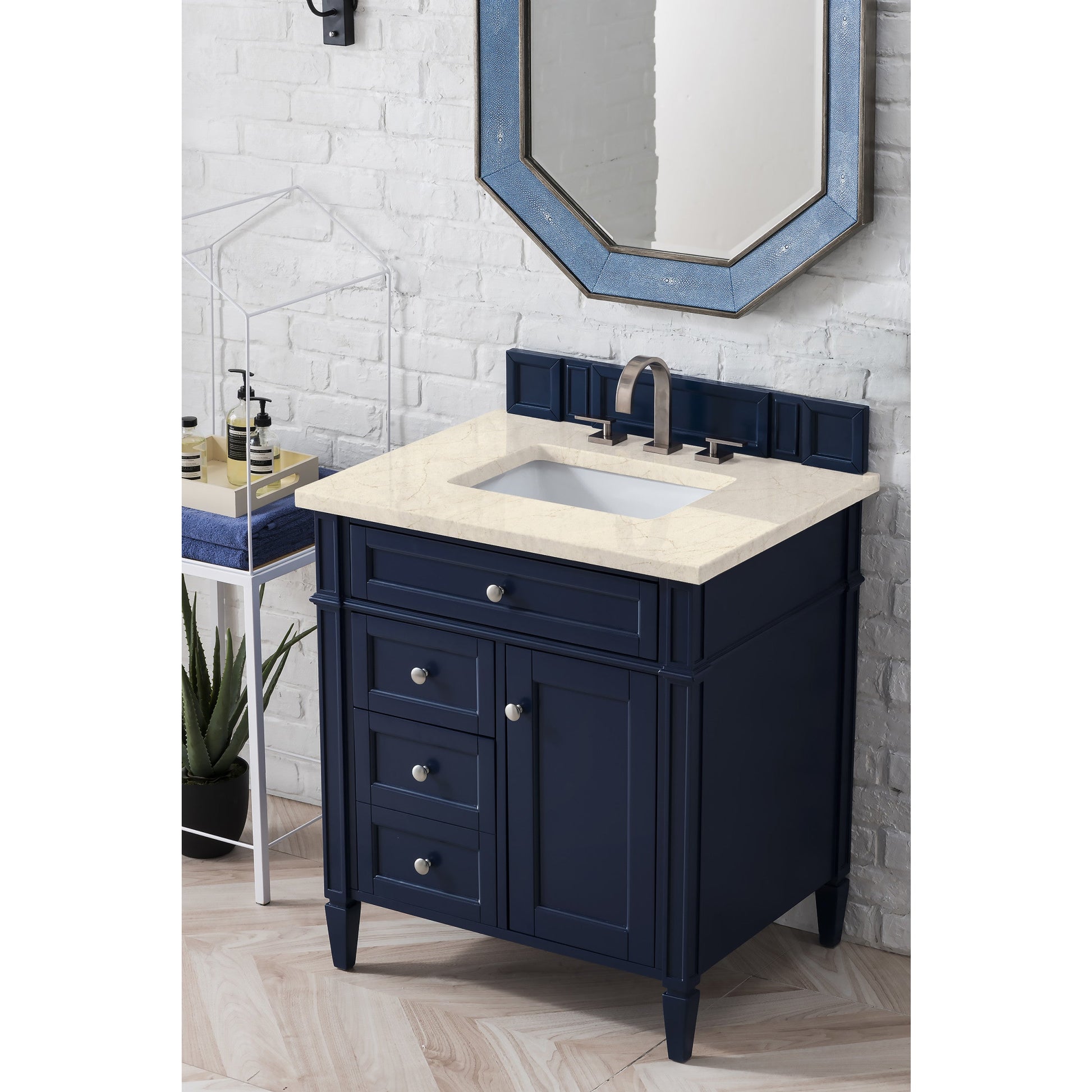 Victory Blue / Eternal Marfil - 3 Faucet Holes