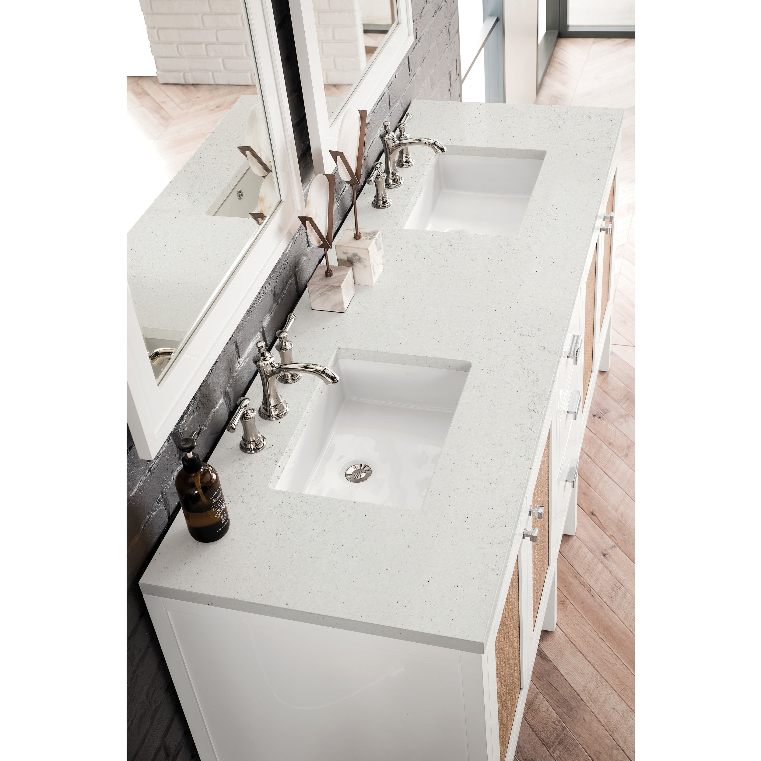 Glossy White / Lime Delight - 3 Faucet Holes
