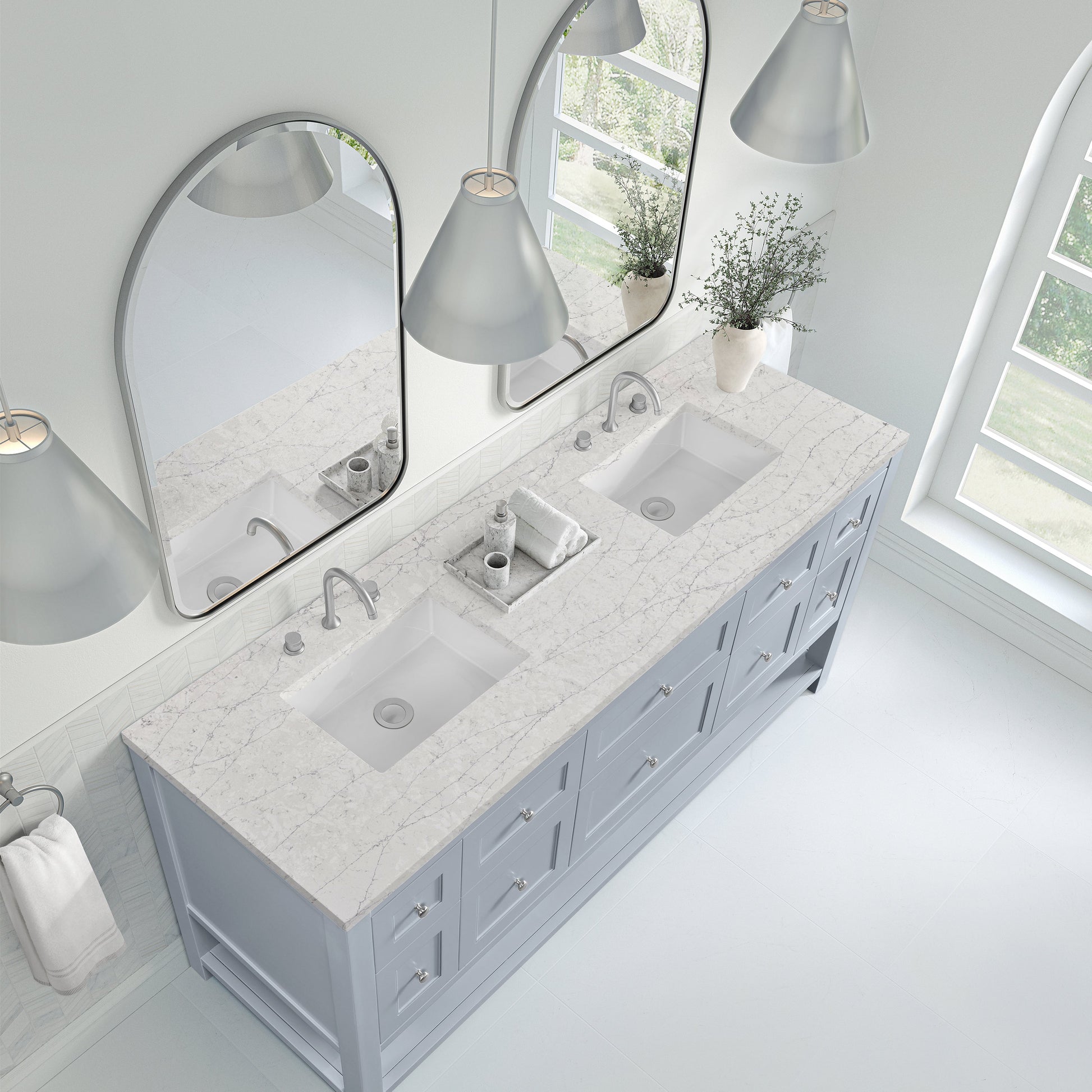 Serenity Blue / Eternal Jasmine Pearl - 3 Faucet Holes