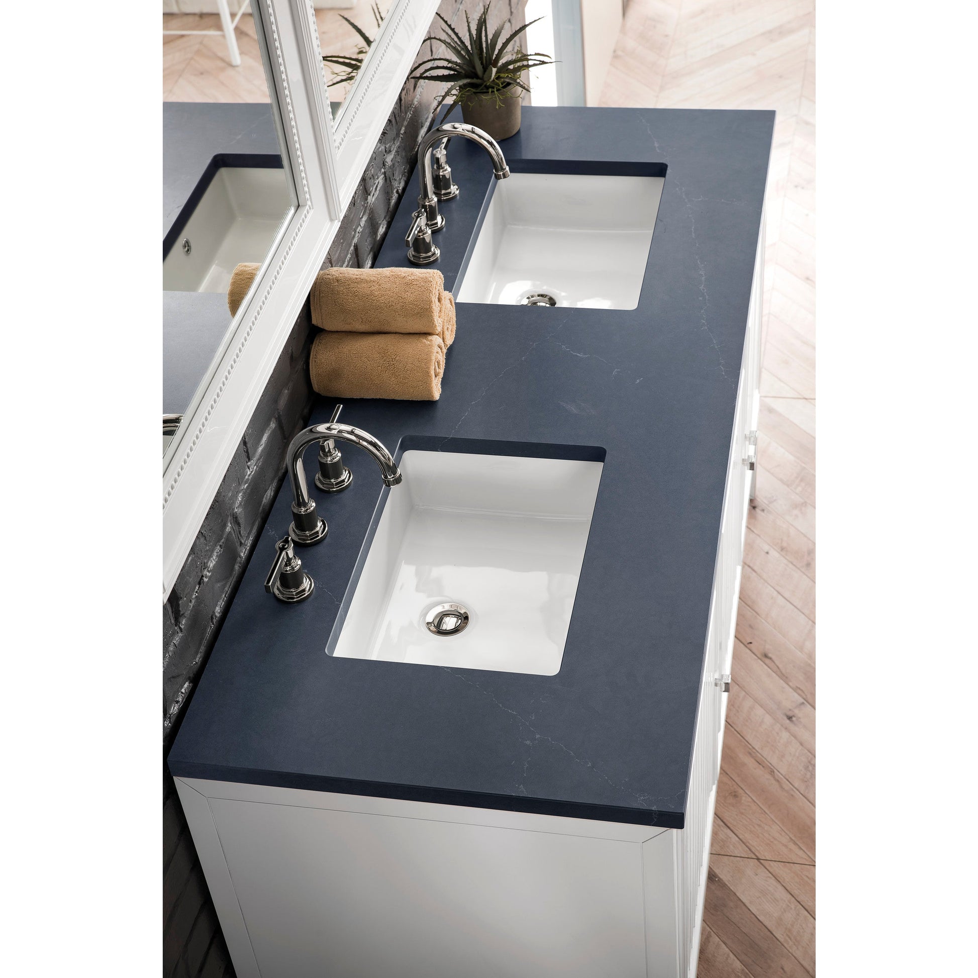 Glossy White / Charcoal Soapstone - 3 Faucet Holes