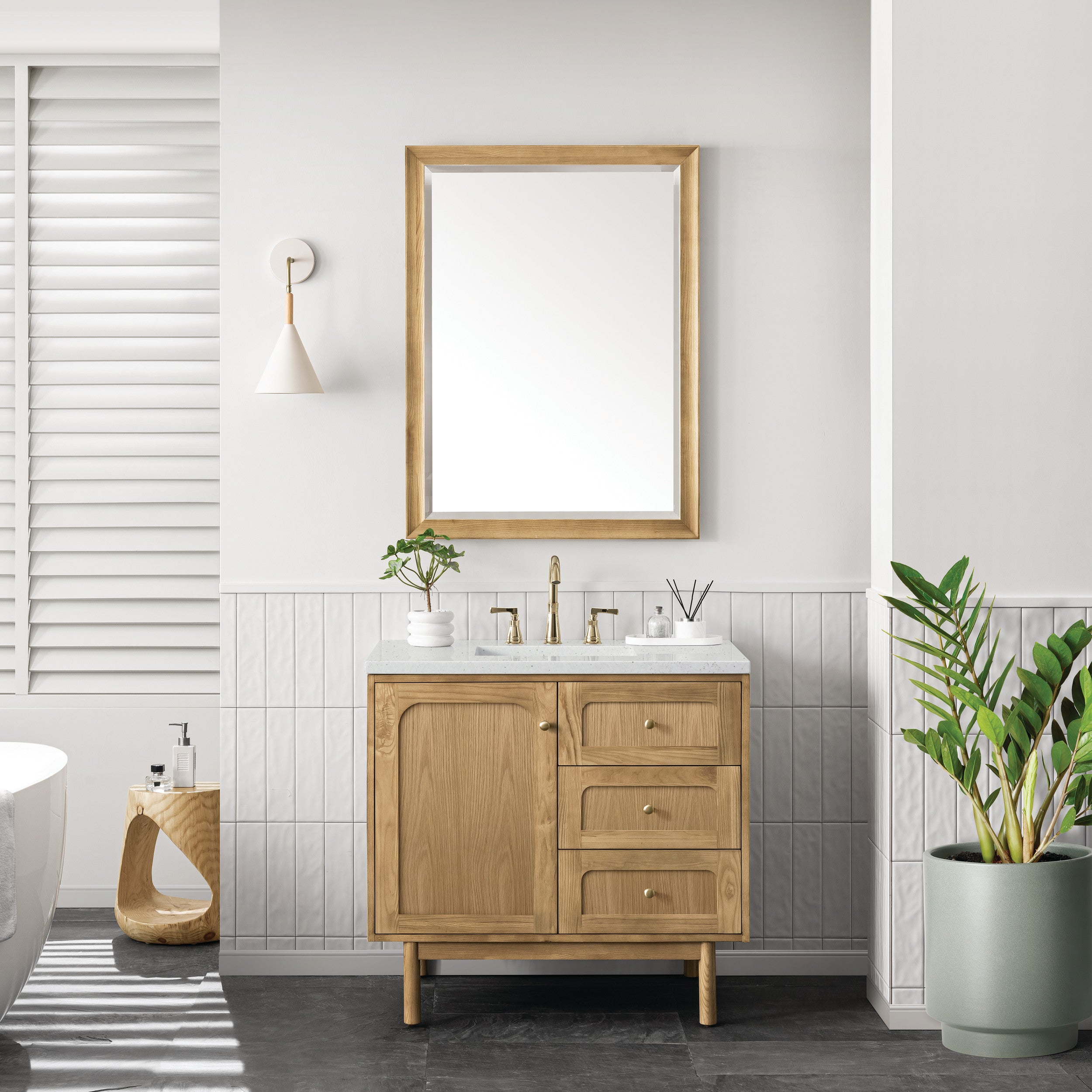 Light Natural Oak / Lime Delight - 3 Faucet Holes