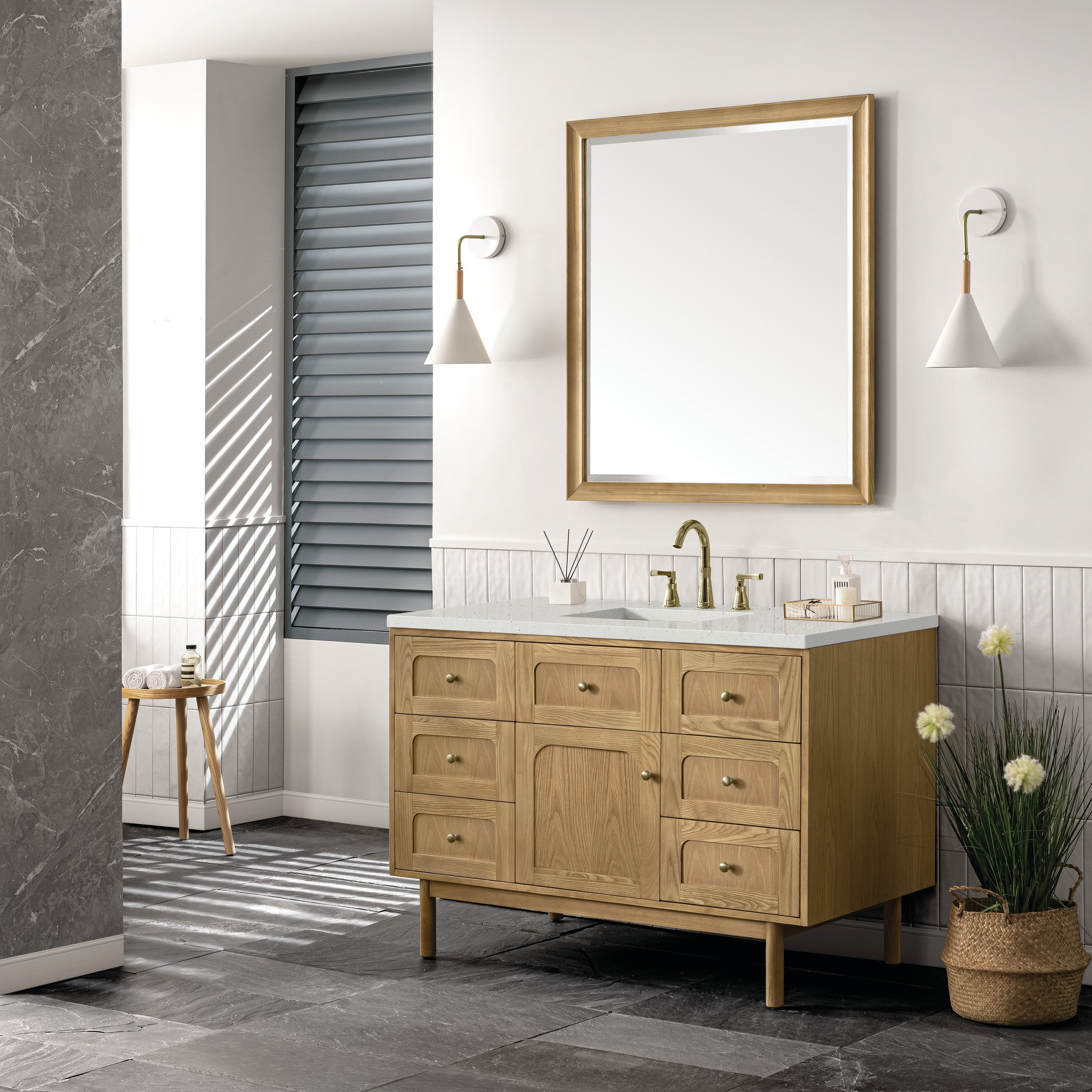 Light Natural Oak / Lime Delight - 3 Faucet Holes